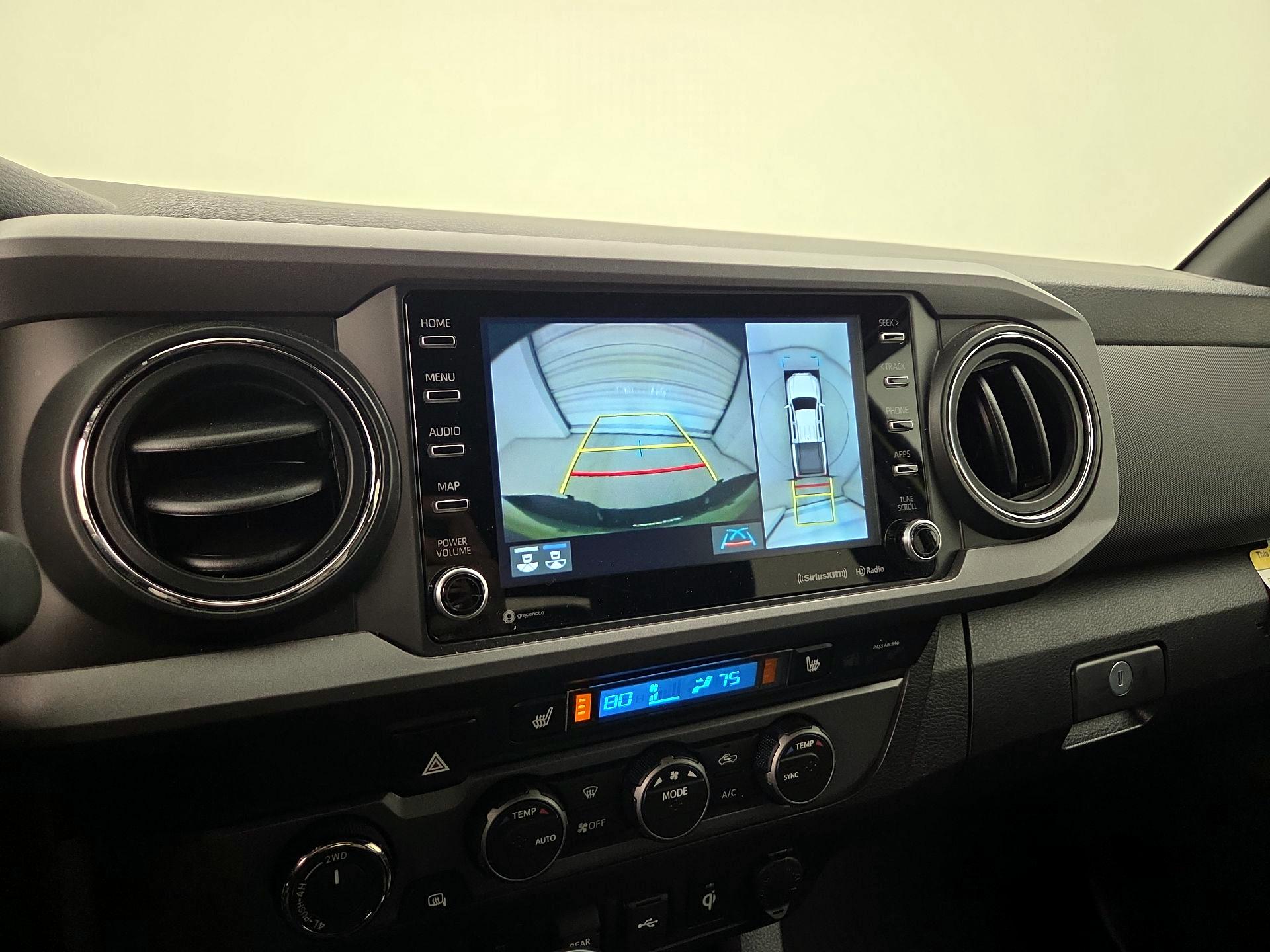 Thumbnail: 2022 Toyota Tacoma - 15