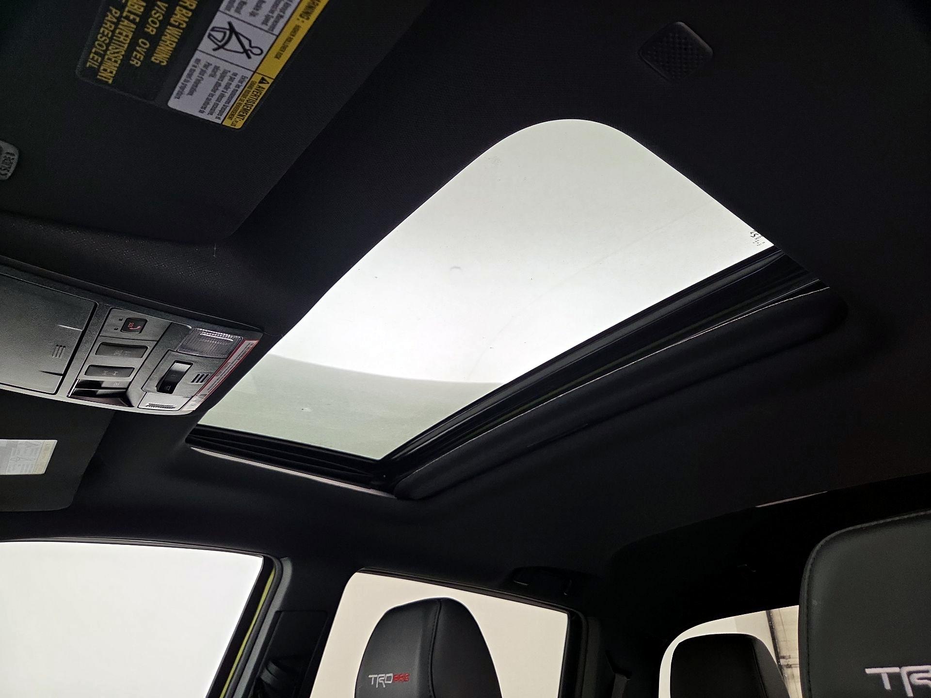 Thumbnail: 2022 Toyota Tacoma - 20