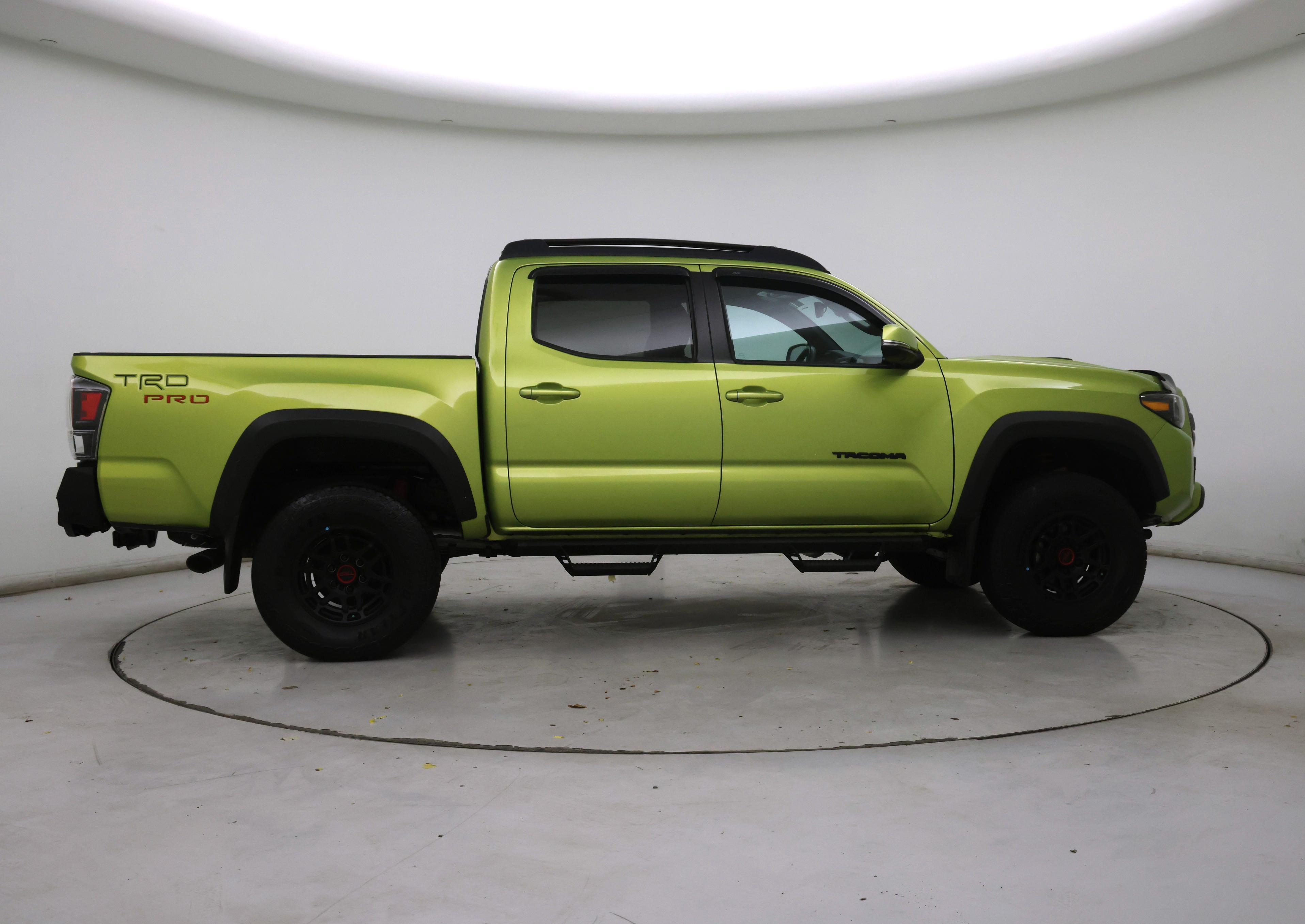 Thumbnail: 2022 Toyota Tacoma - 7