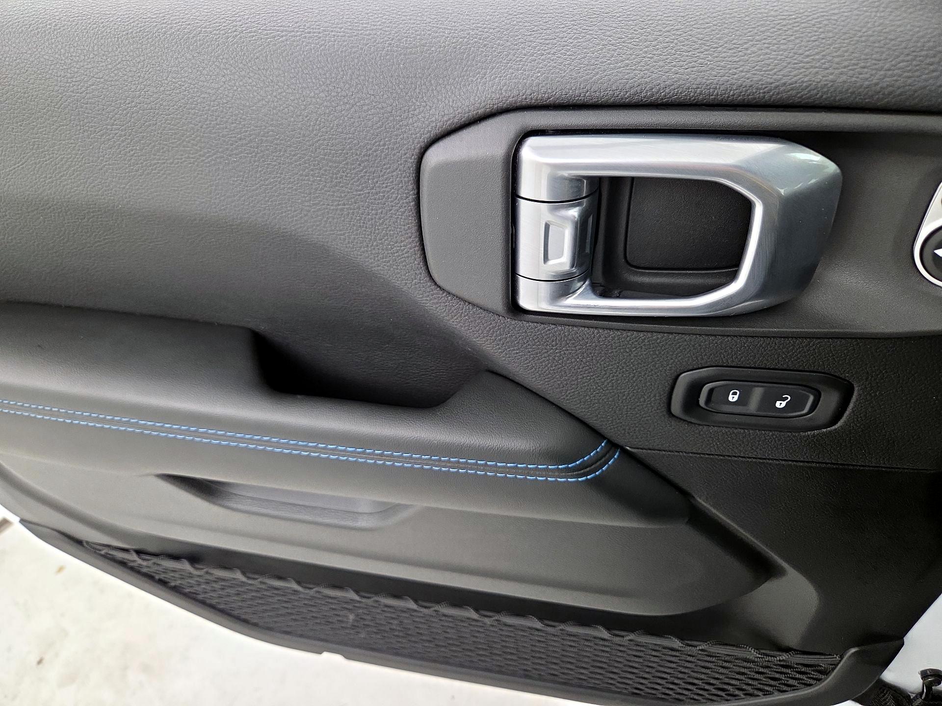 Thumbnail: 2024 Jeep Wrangler - 12