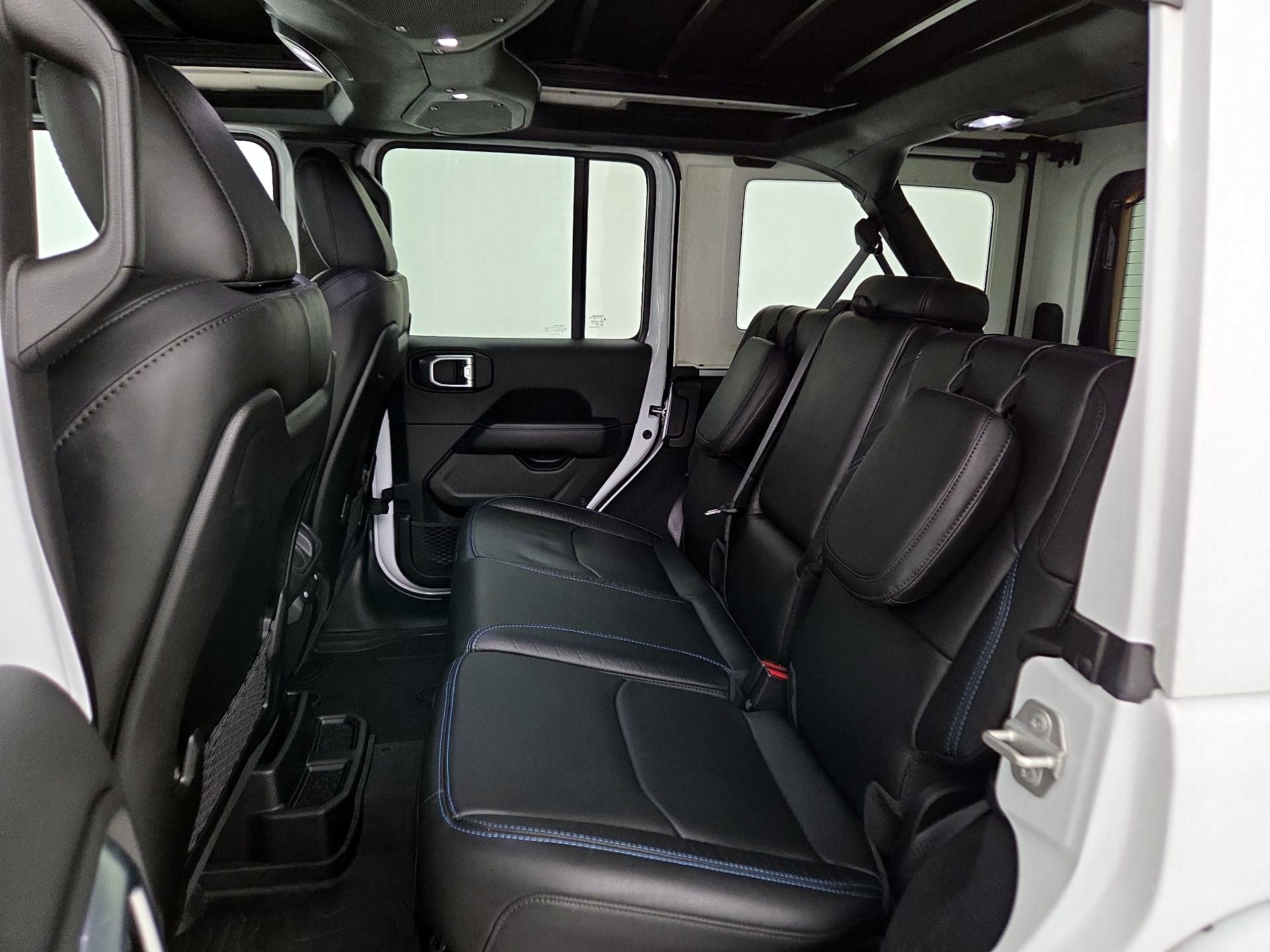 Thumbnail: 2024 Jeep Wrangler - 20