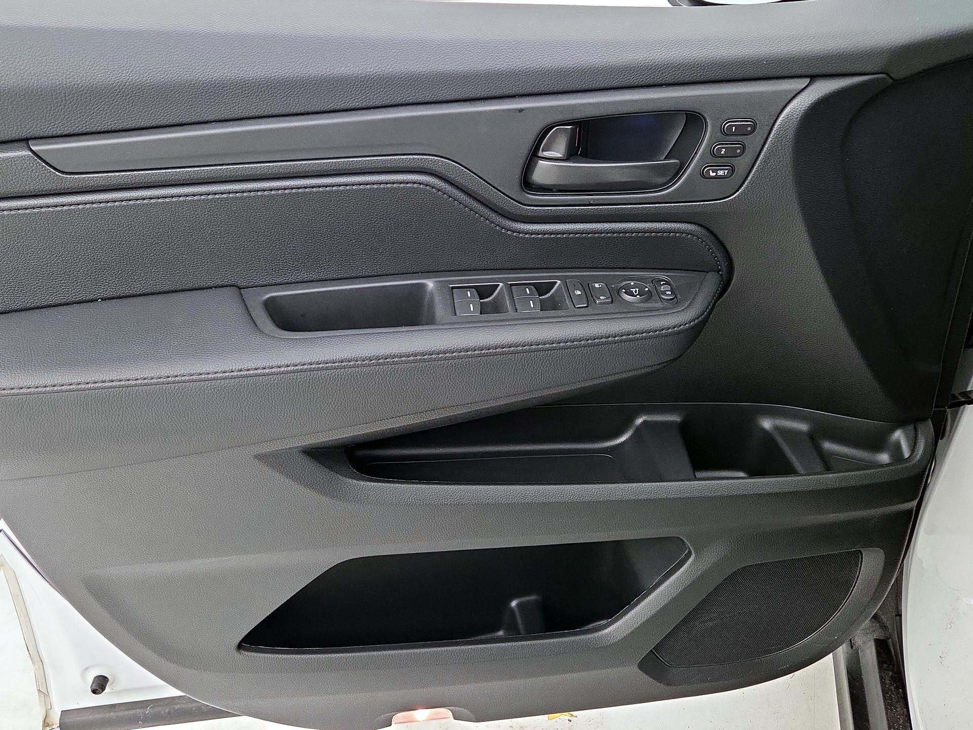 Thumbnail: 2025 Honda Odyssey - 12