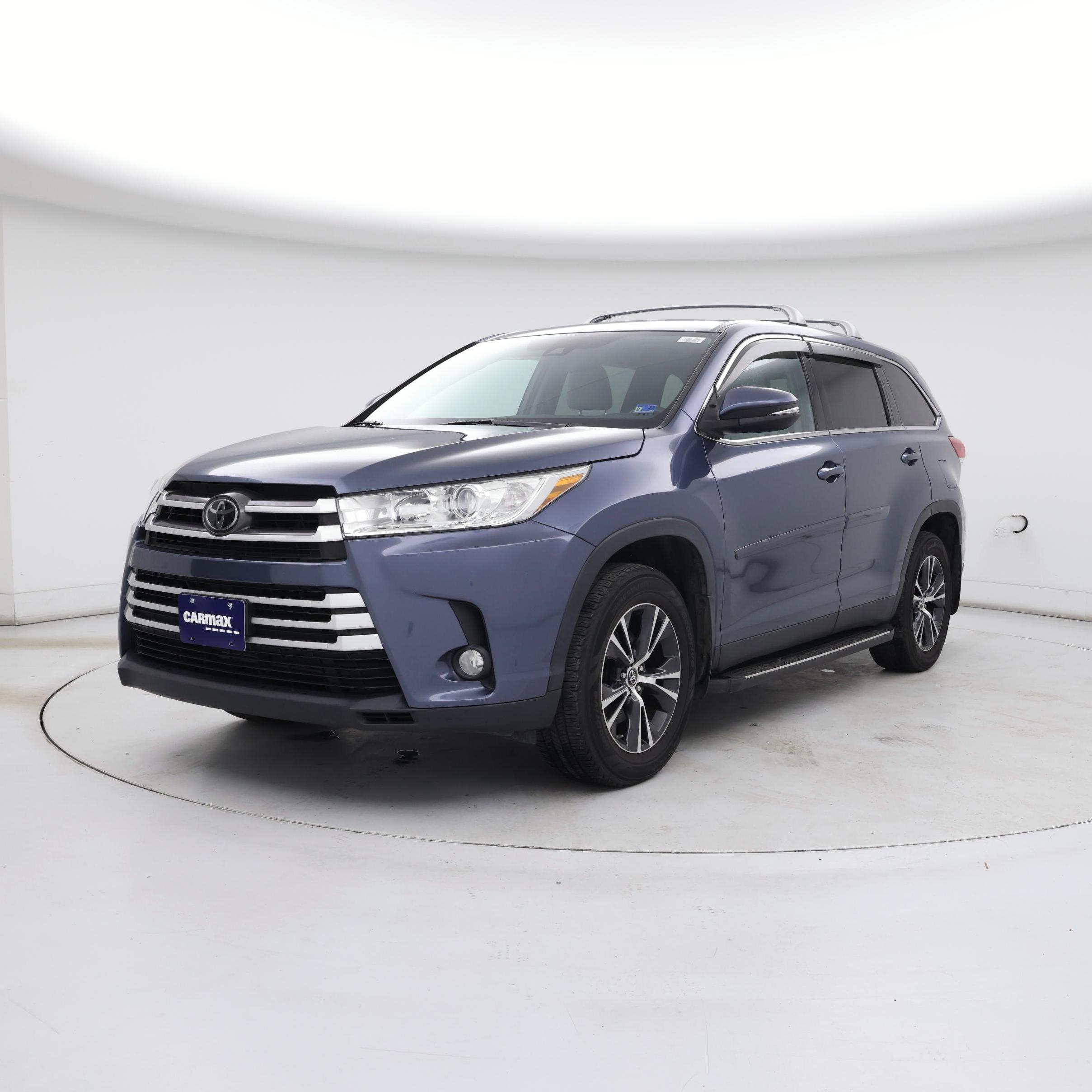 Thumbnail: 2019 Toyota Highlander - 4