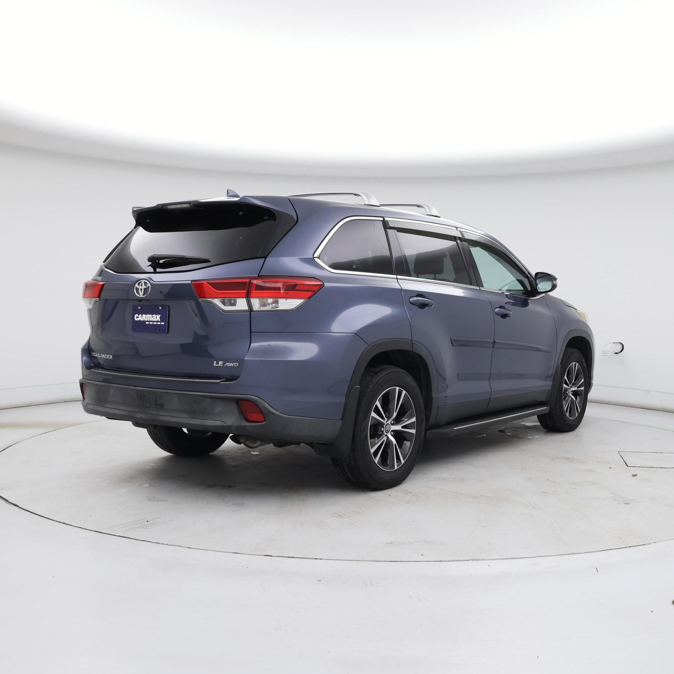 Thumbnail: 2019 Toyota Highlander - 8