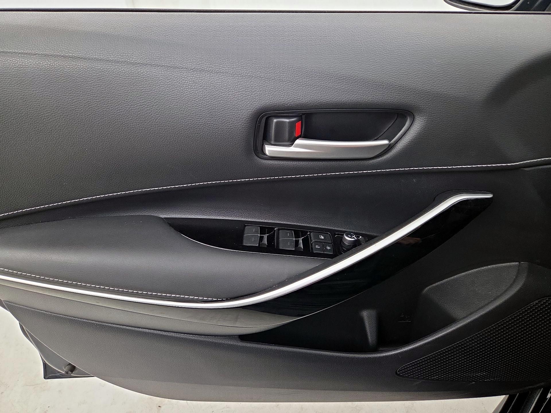 Thumbnail: 2020 Toyota Corolla - 12