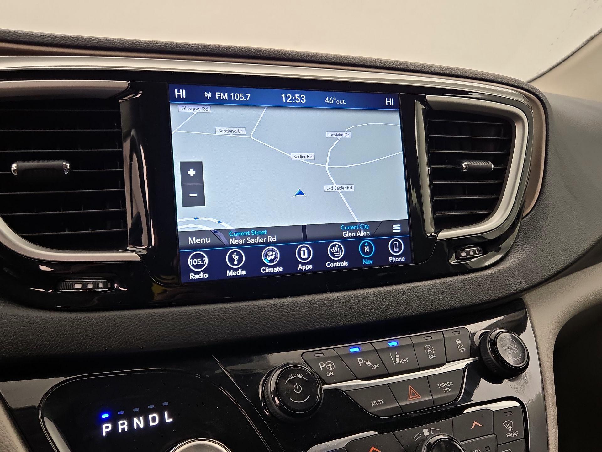 Thumbnail: 2019 Chrysler Pacifica - 14