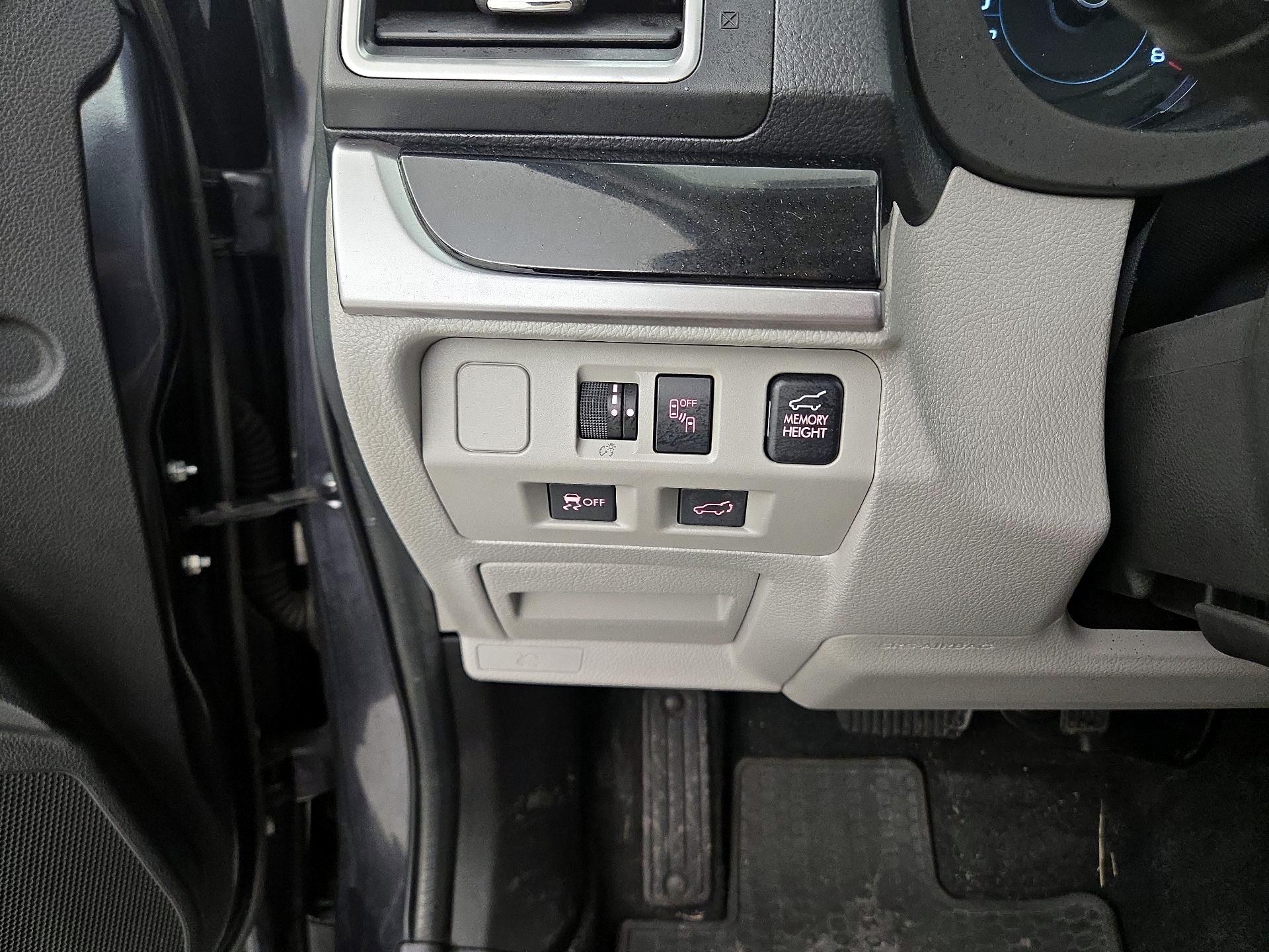 Thumbnail: 2017 Subaru Forester - 13