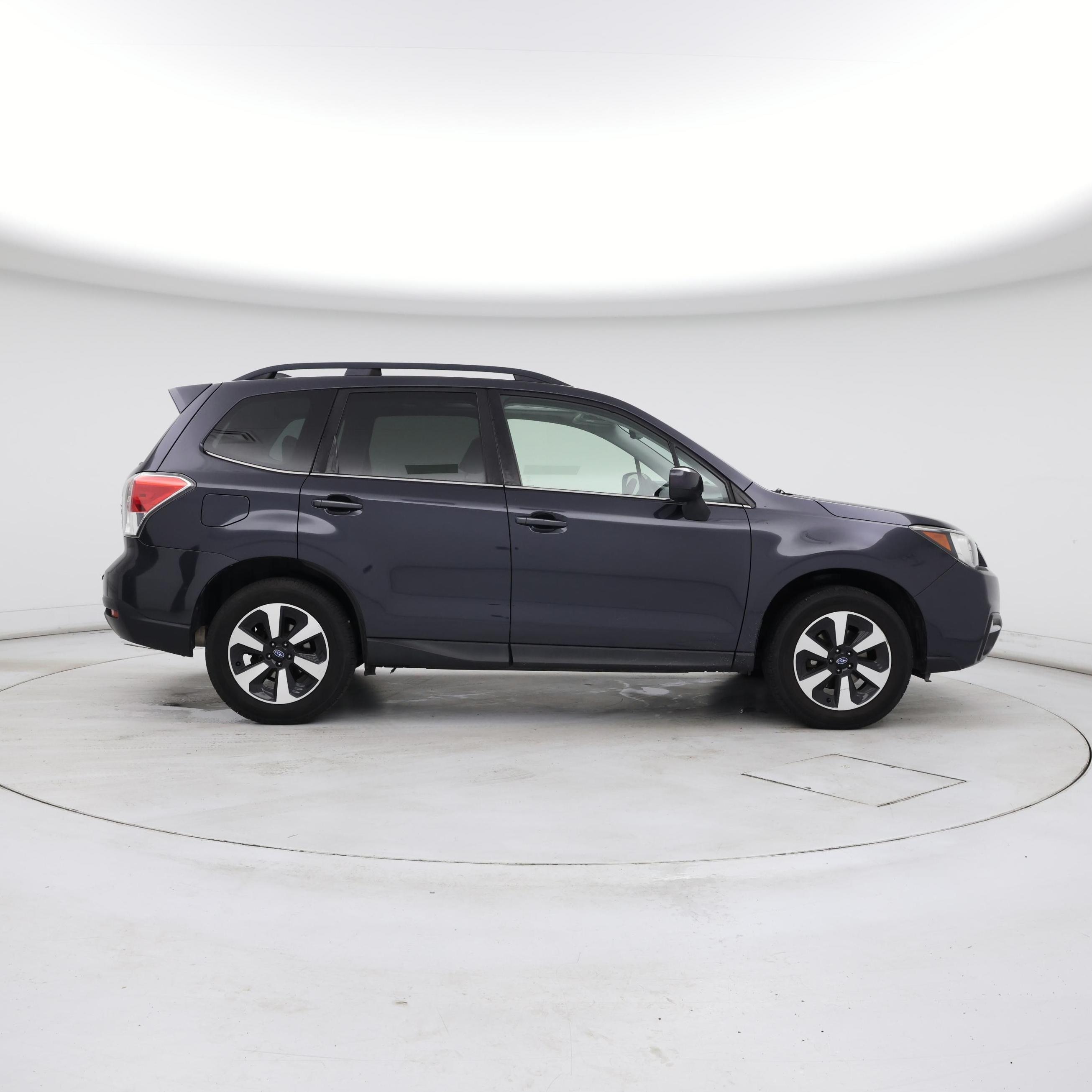 Thumbnail: 2017 Subaru Forester - 7
