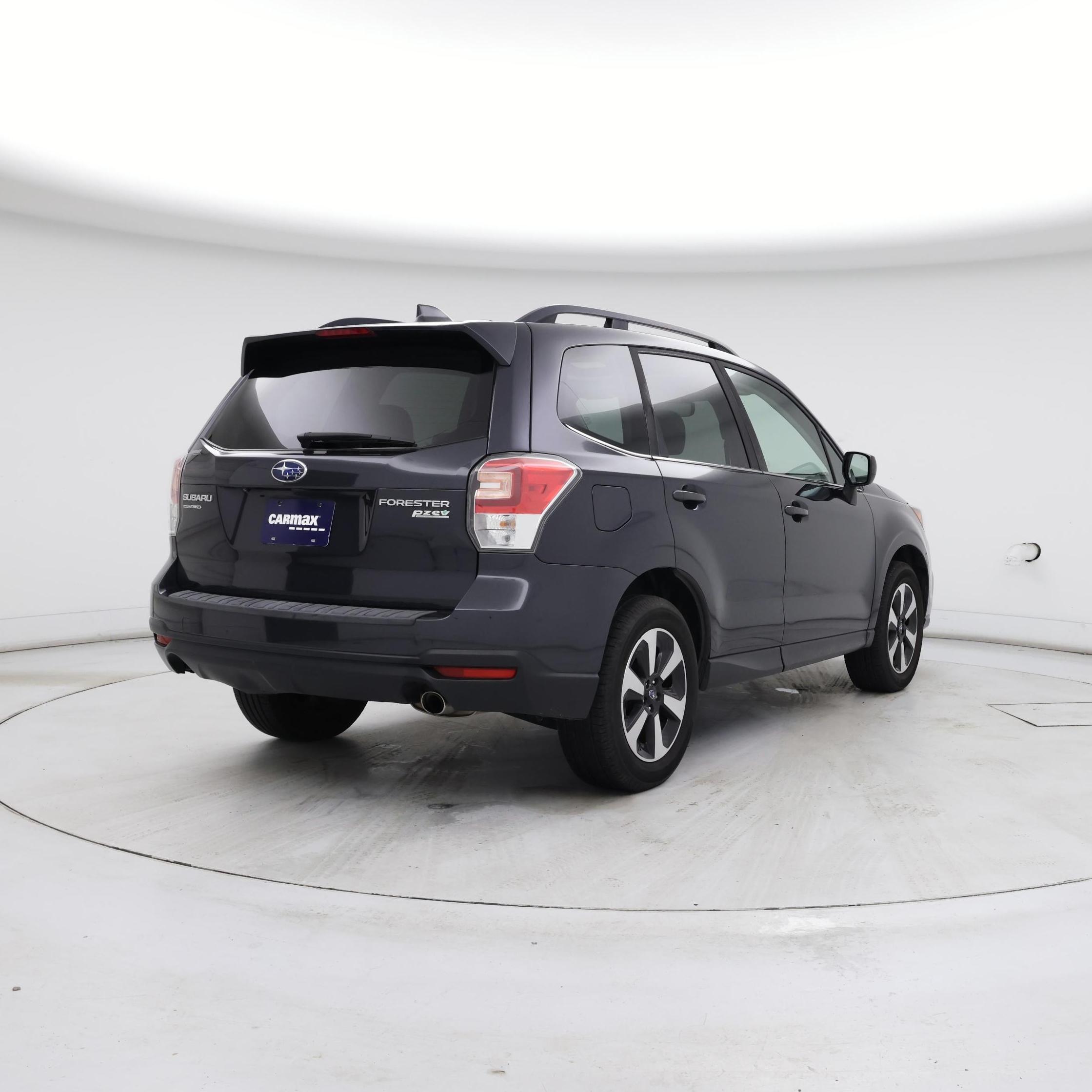 Thumbnail: 2017 Subaru Forester - 8