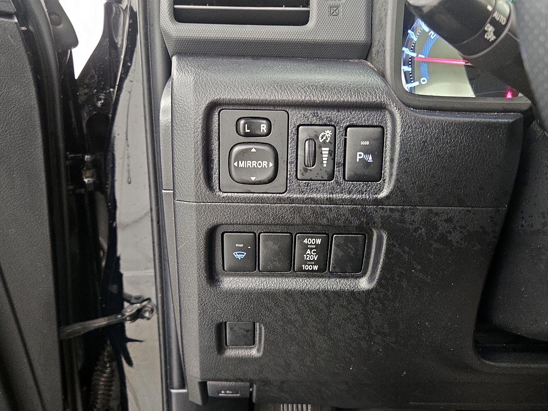 Thumbnail: 2019 Toyota 4Runner - 13