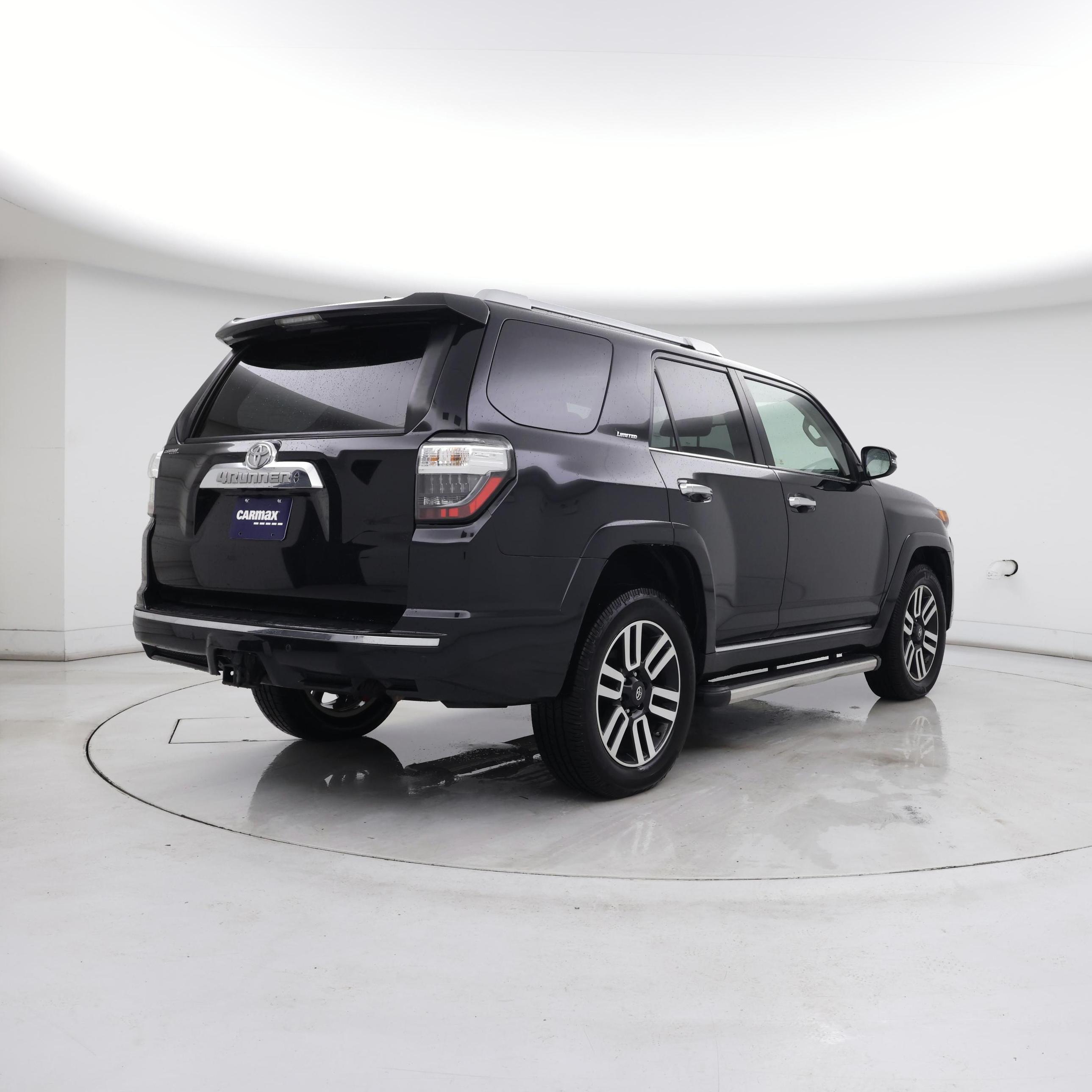Thumbnail: 2019 Toyota 4Runner - 8