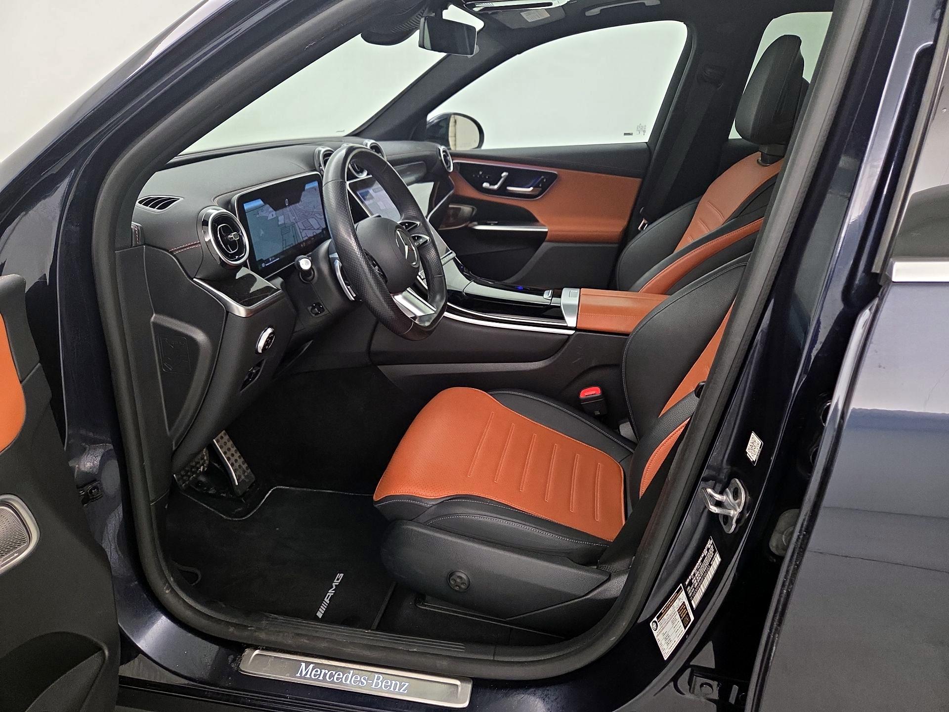 Thumbnail: 2024 Mercedes-Benz GLC - 11