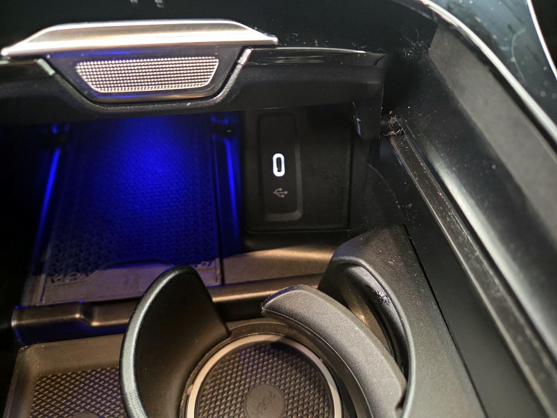 Thumbnail: 2024 Mercedes-Benz GLC - 19