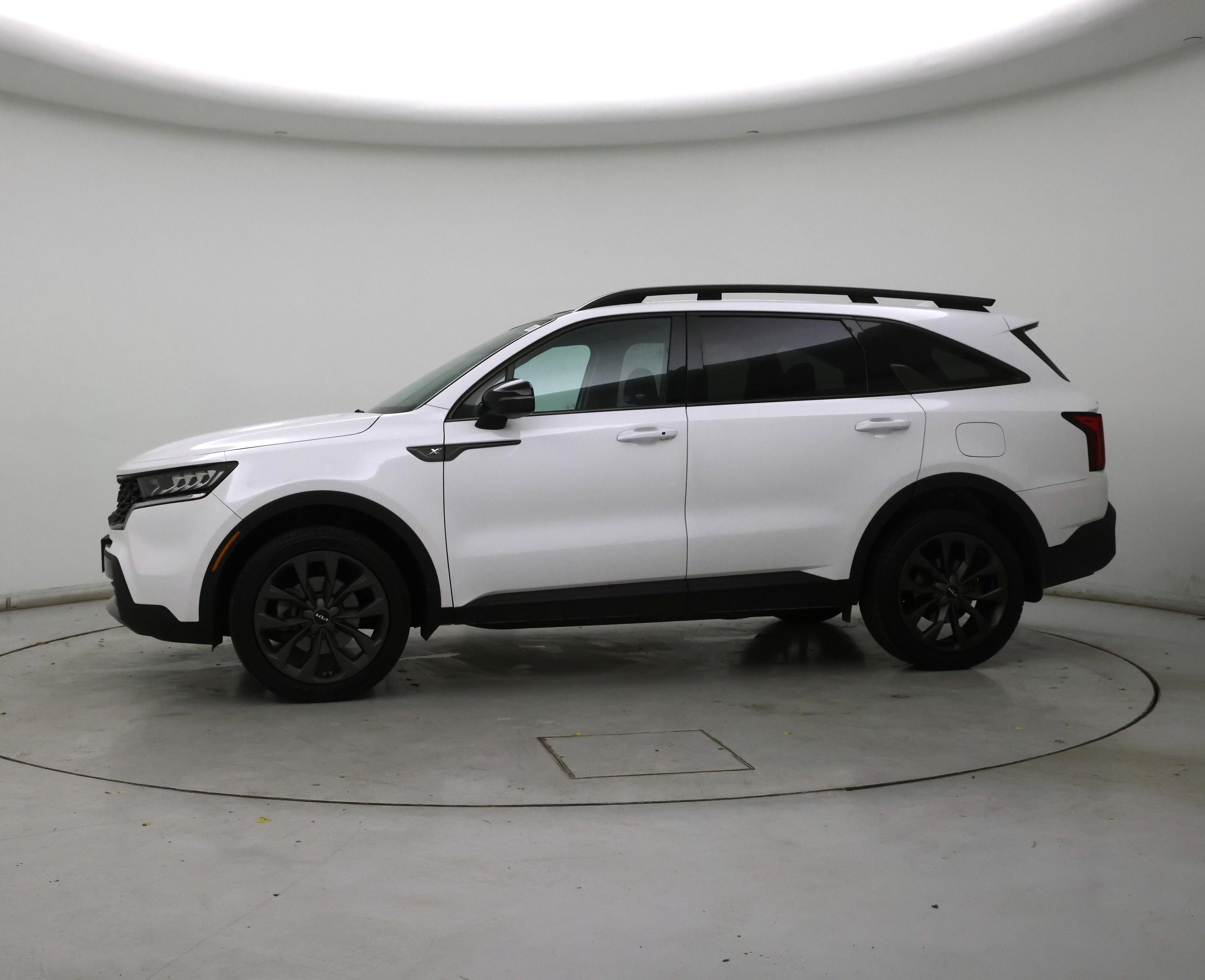 Thumbnail: 2023 Kia Sorento - 3