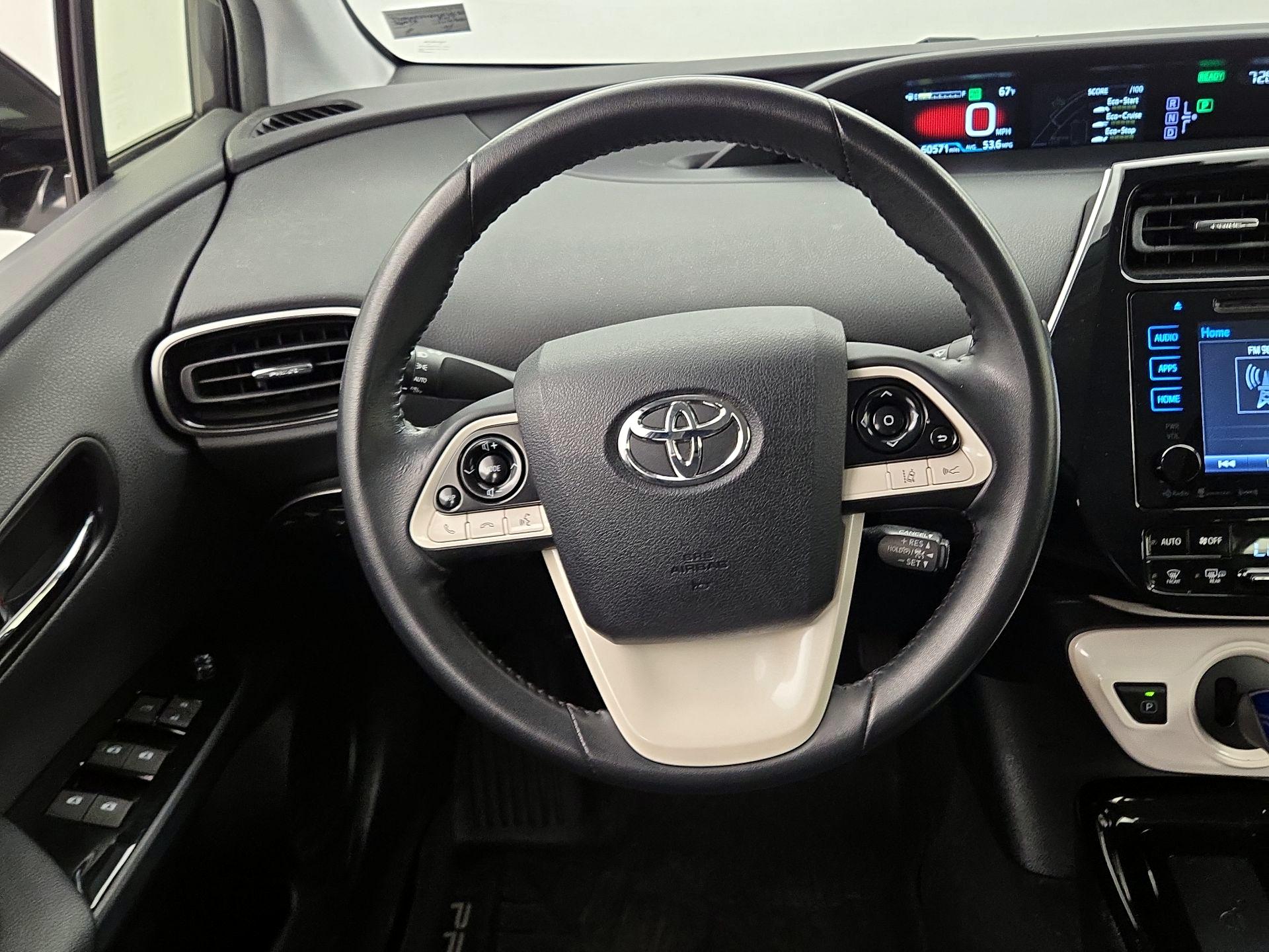 Thumbnail: 2017 Toyota Prius - 10