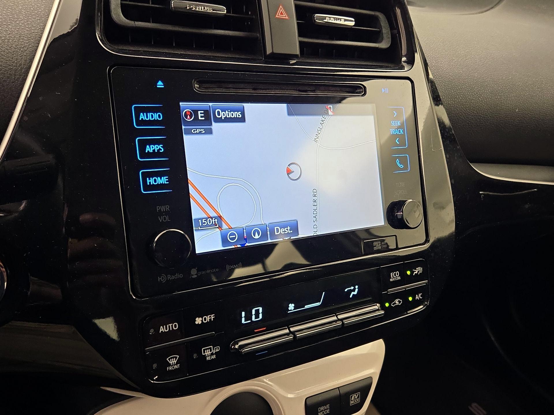 Thumbnail: 2017 Toyota Prius - 14