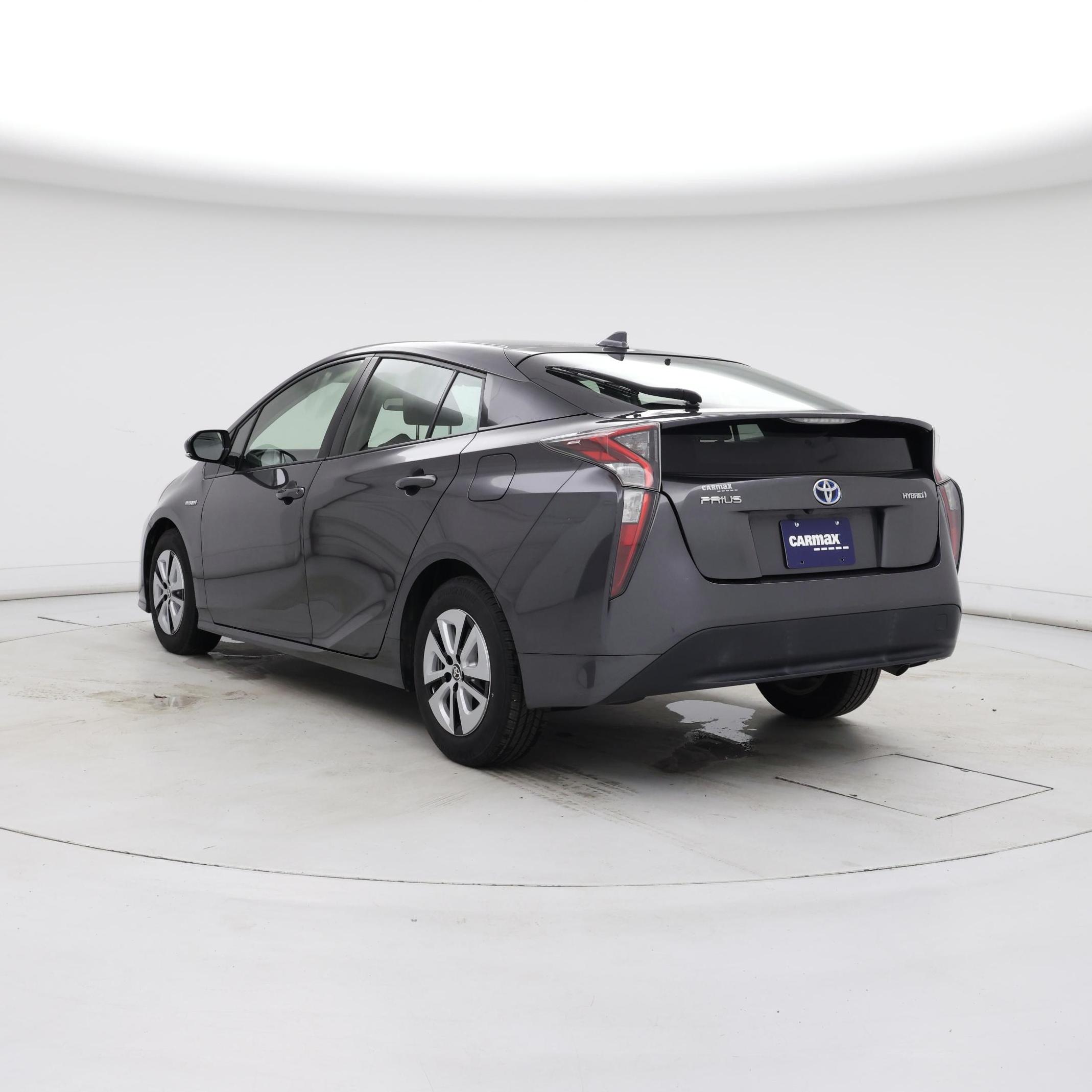 Thumbnail: 2017 Toyota Prius - 2