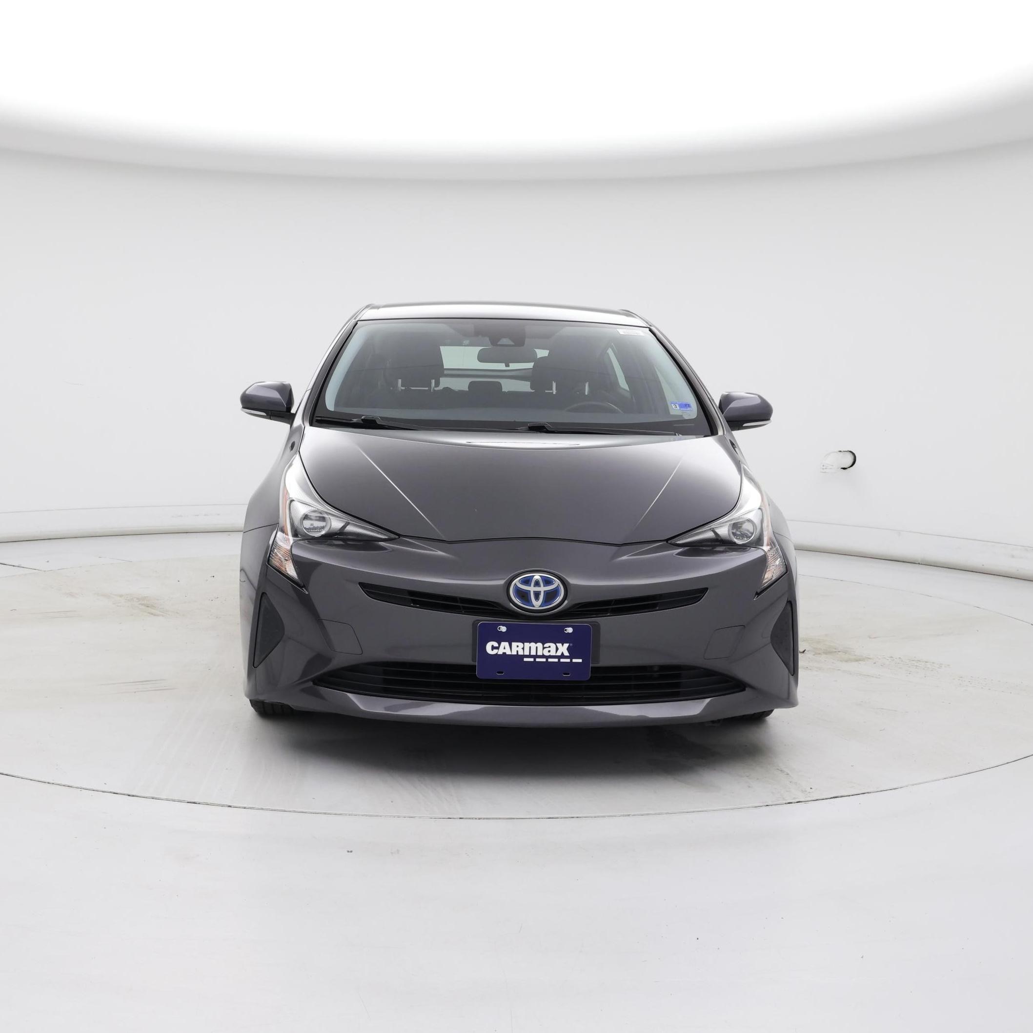 Thumbnail: 2017 Toyota Prius - 5