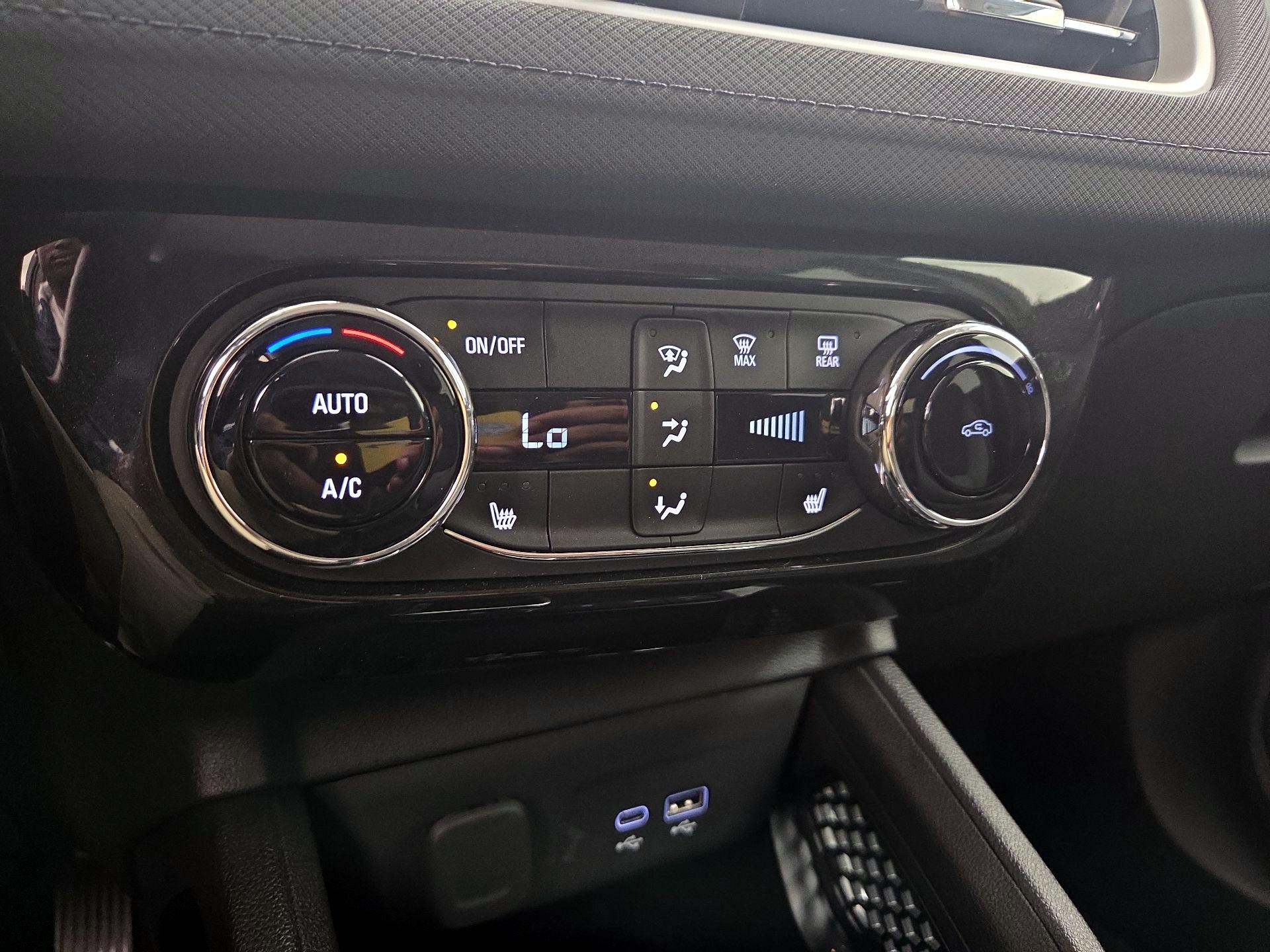 Thumbnail: 2026 Chevrolet TrailBlazer - 16