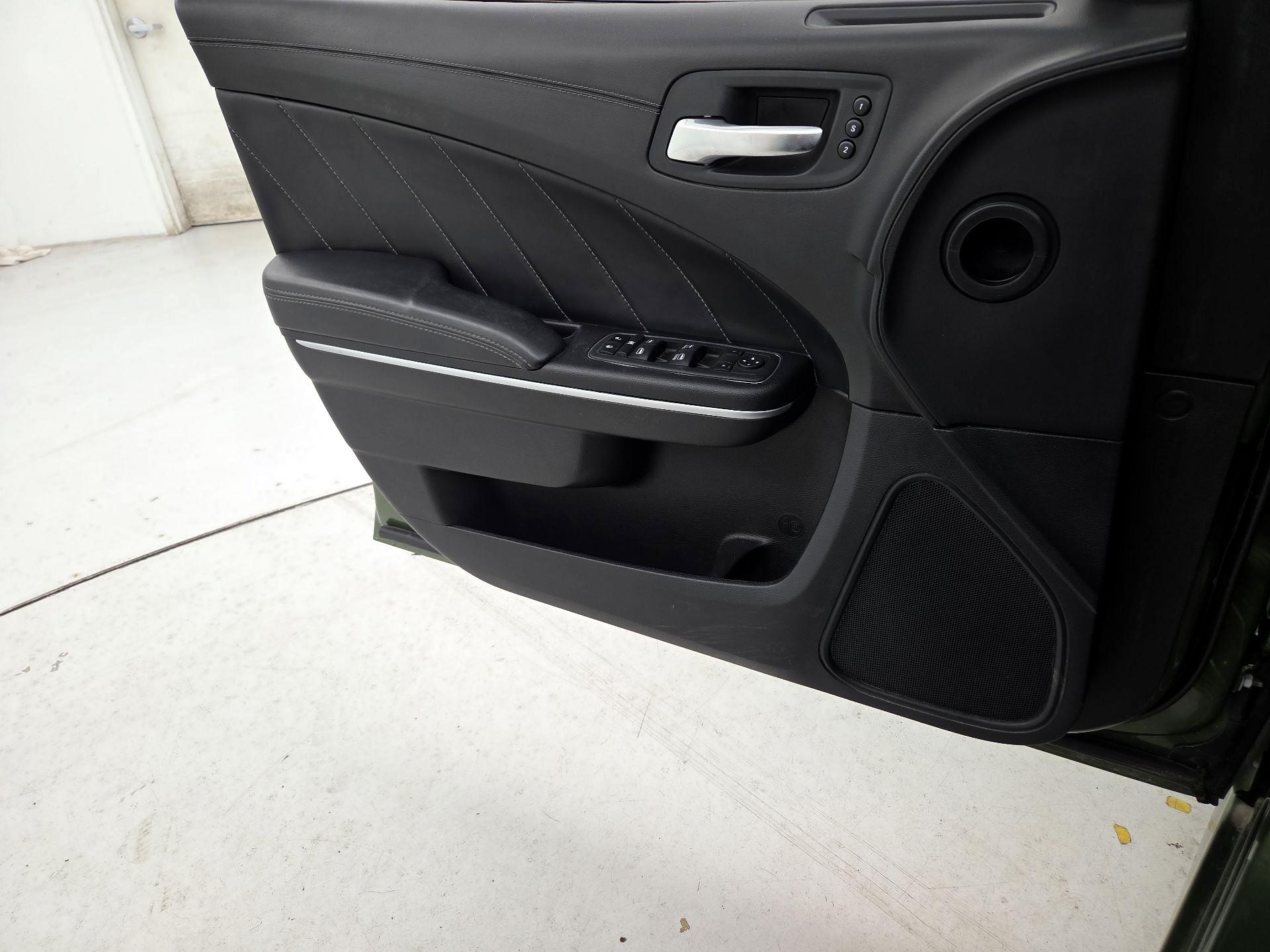 Thumbnail: 2022 Dodge Charger - 12