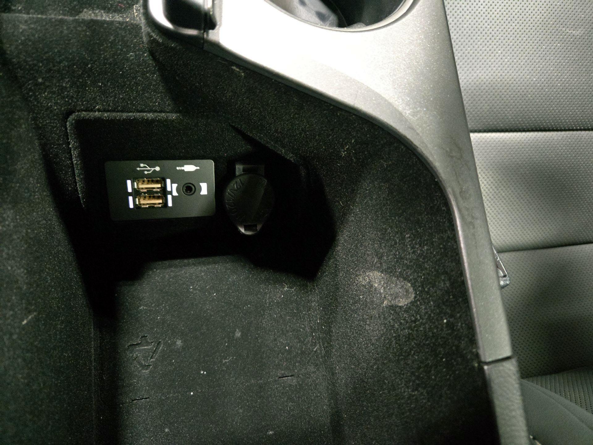 Thumbnail: 2022 Lexus IS - 18