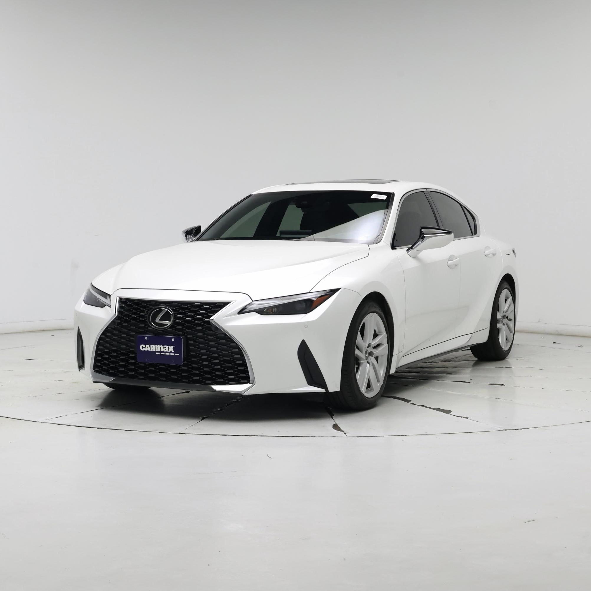 Thumbnail: 2022 Lexus IS - 4