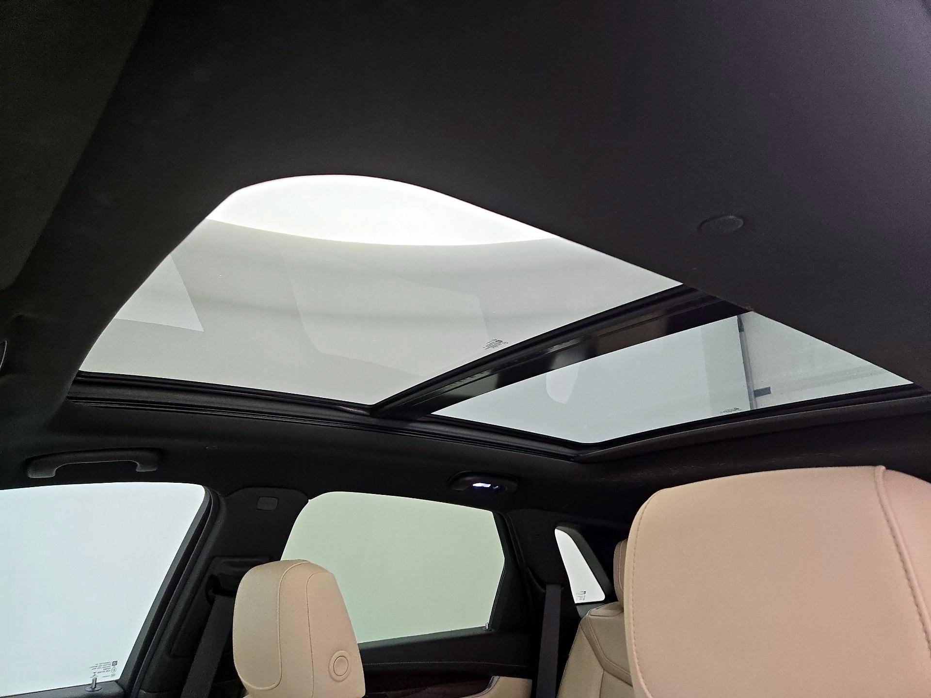 Thumbnail: 2018 Cadillac XT5 - 19