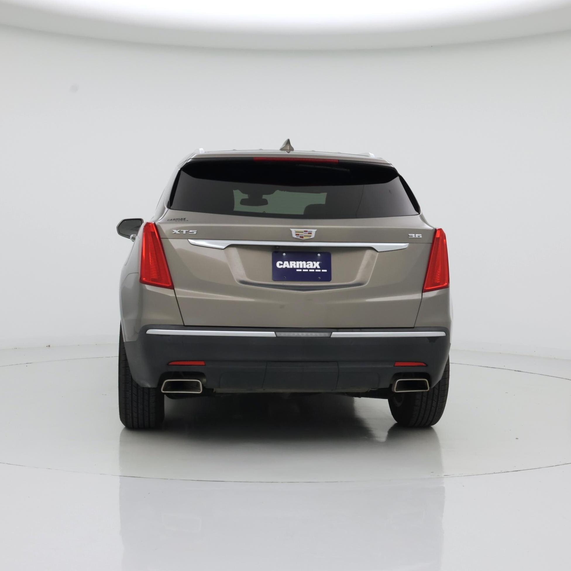 Thumbnail: 2018 Cadillac XT5 - 6