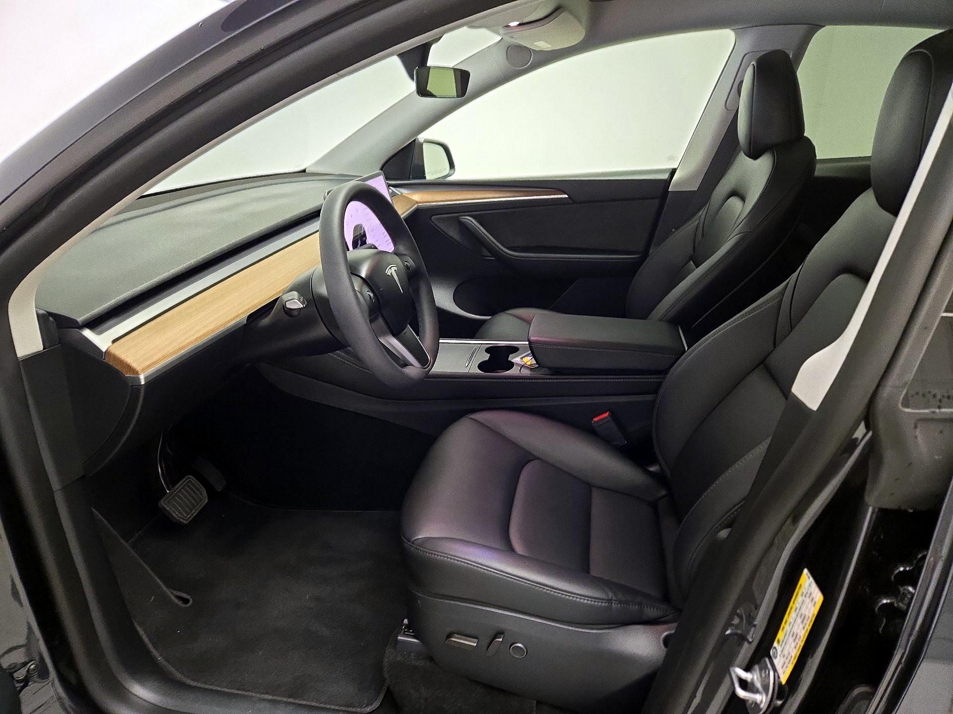 Thumbnail: 2024 Tesla Model Y - 11