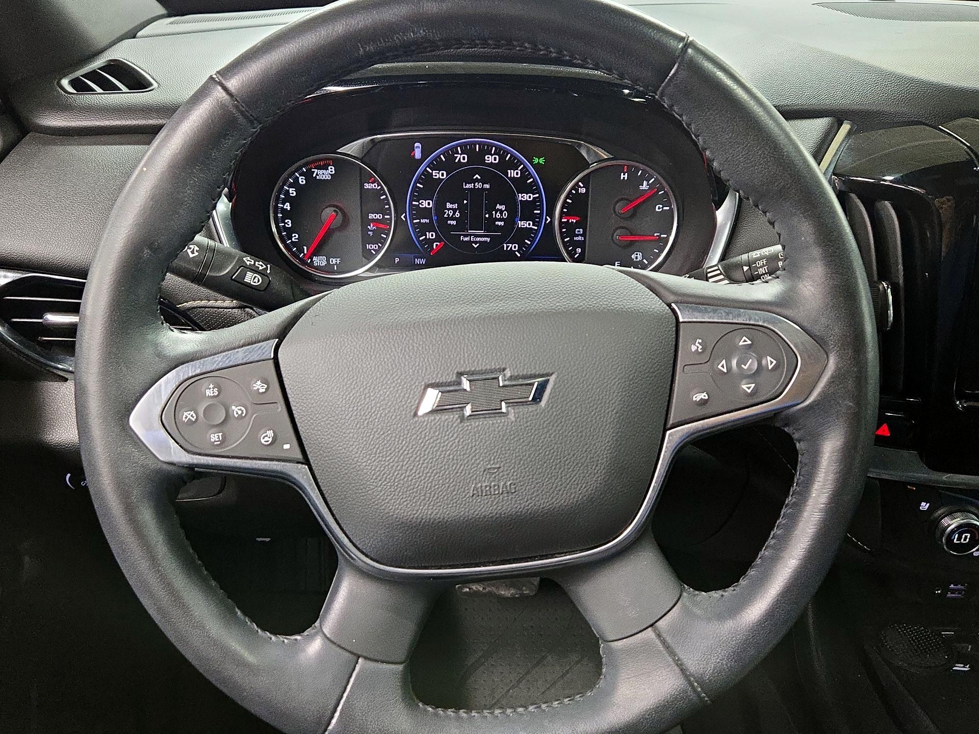 Thumbnail: 2022 Chevrolet Traverse - 10