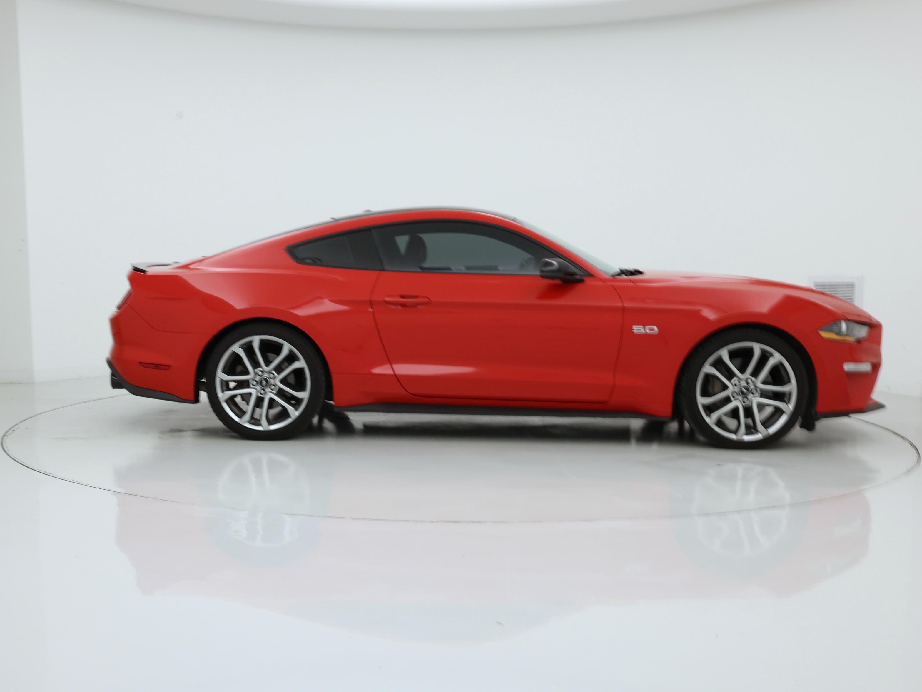 Thumbnail: 2019 Ford Mustang - 7