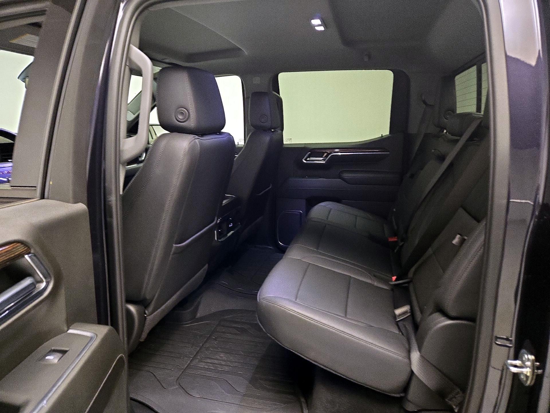 Thumbnail: 2024 GMC Sierra 1500 - 19