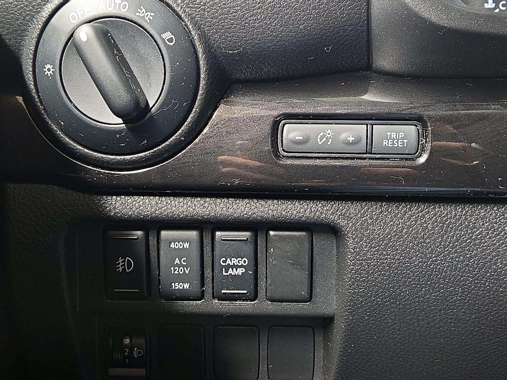 Thumbnail: 2018 Nissan Titan - 13