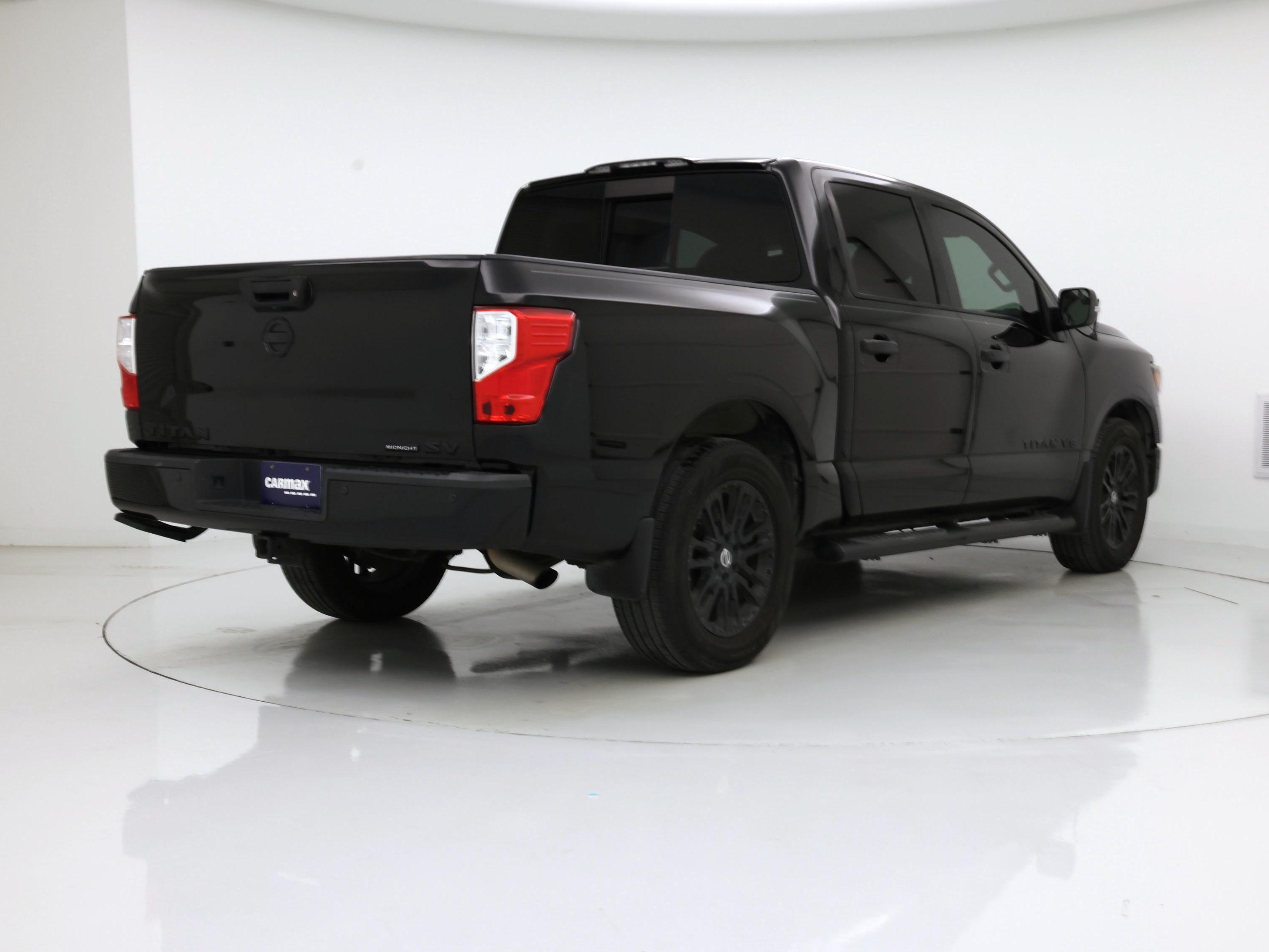 Thumbnail: 2018 Nissan Titan - 8