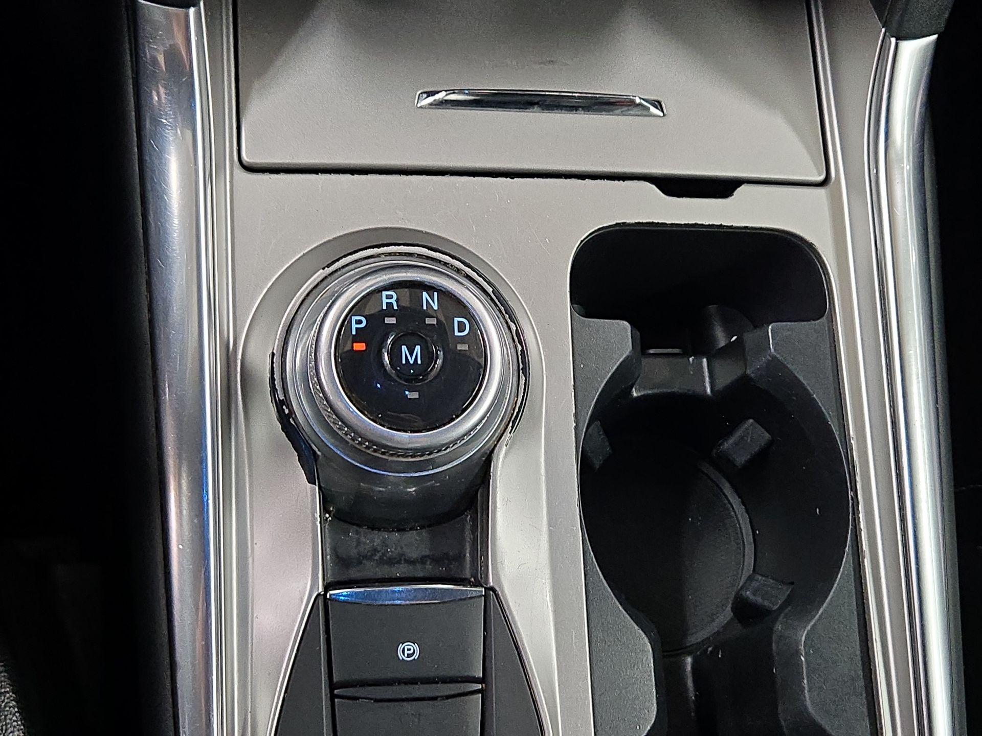 Thumbnail: 2020 Ford Explorer - 18