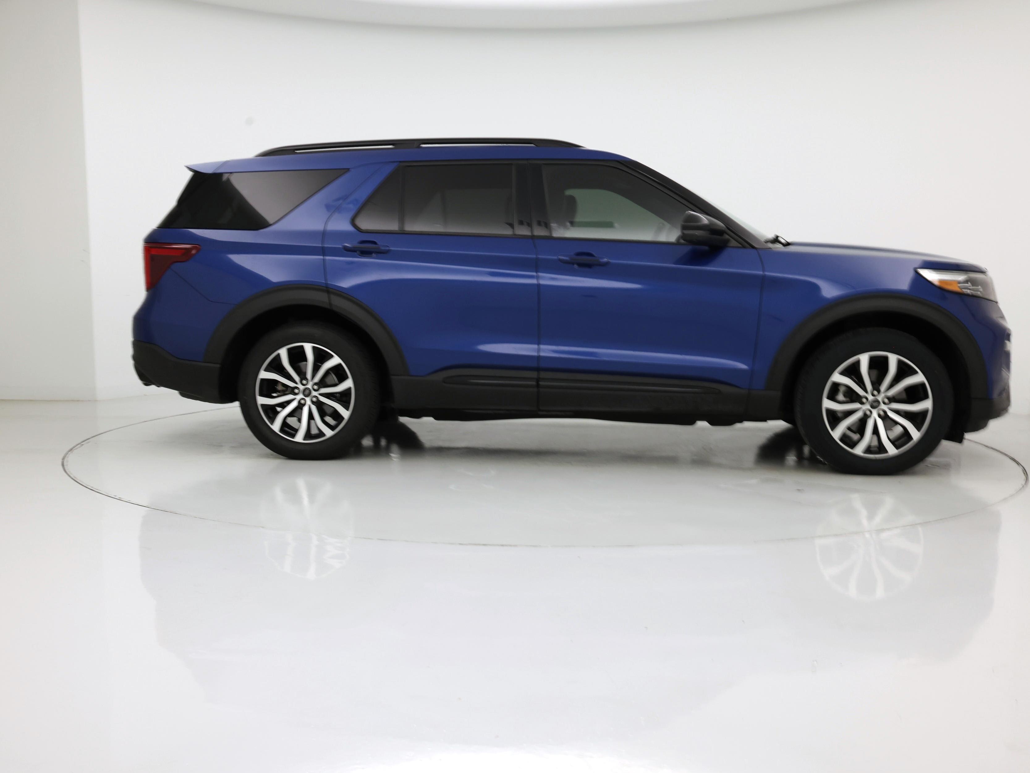 Thumbnail: 2020 Ford Explorer - 7