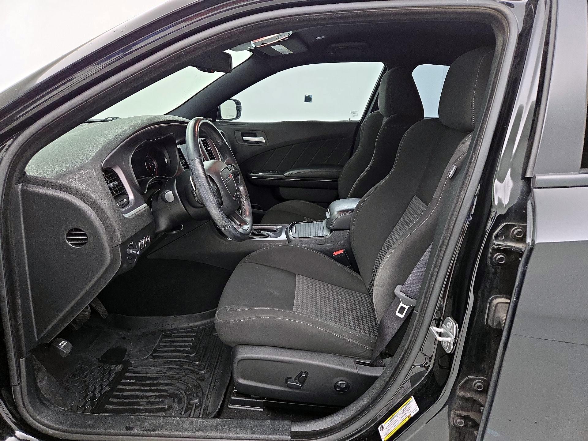 Thumbnail: 2019 Dodge Charger - 11