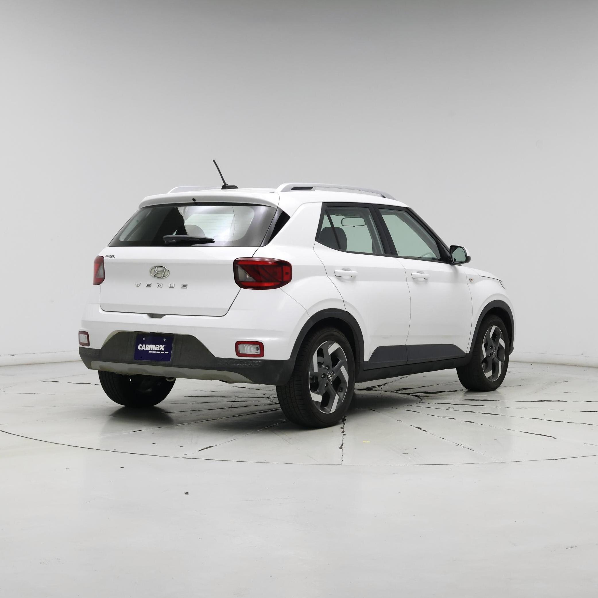 Thumbnail: 2023 Hyundai Venue - 8