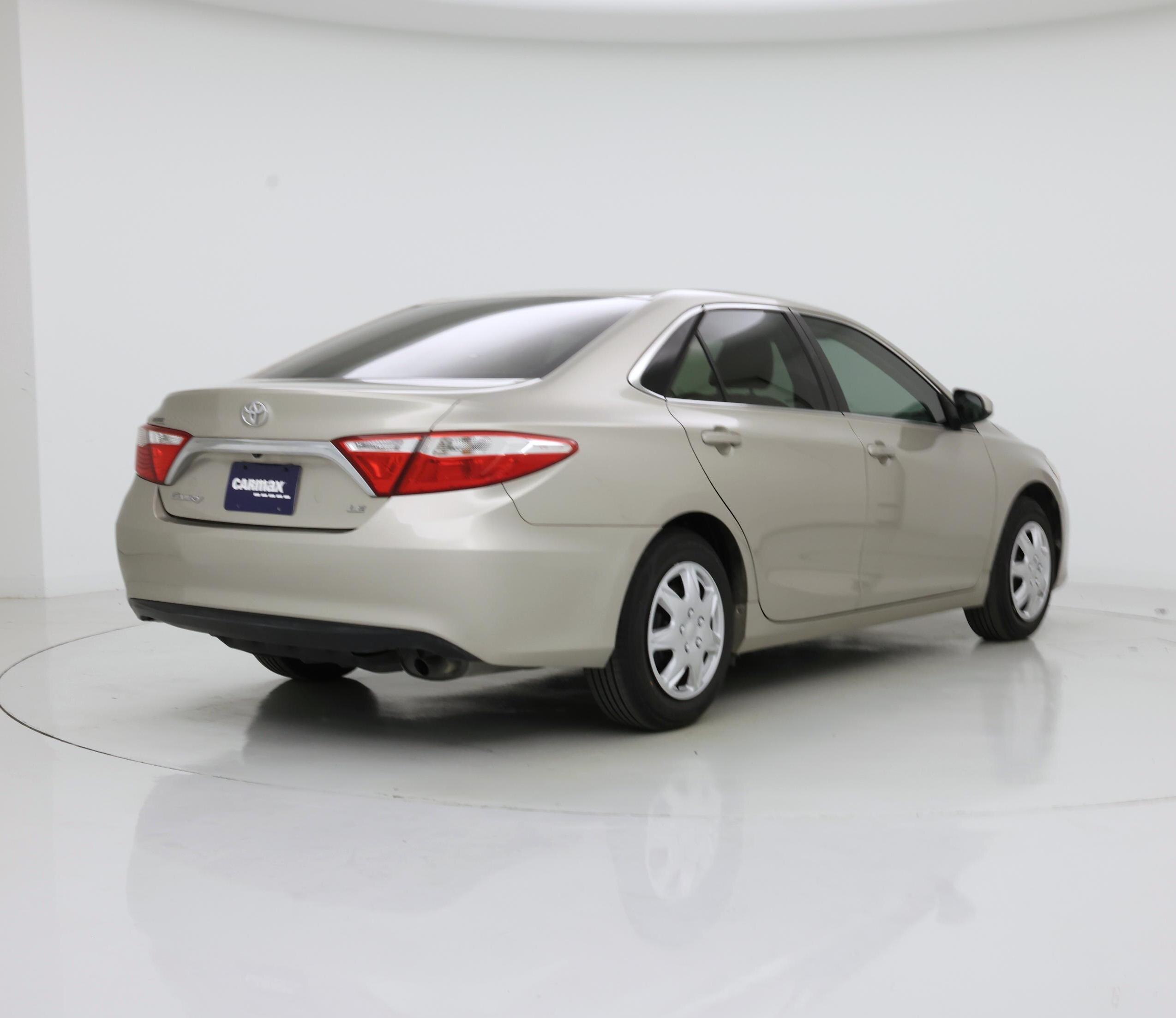 Thumbnail: 2016 Toyota Camry - 8