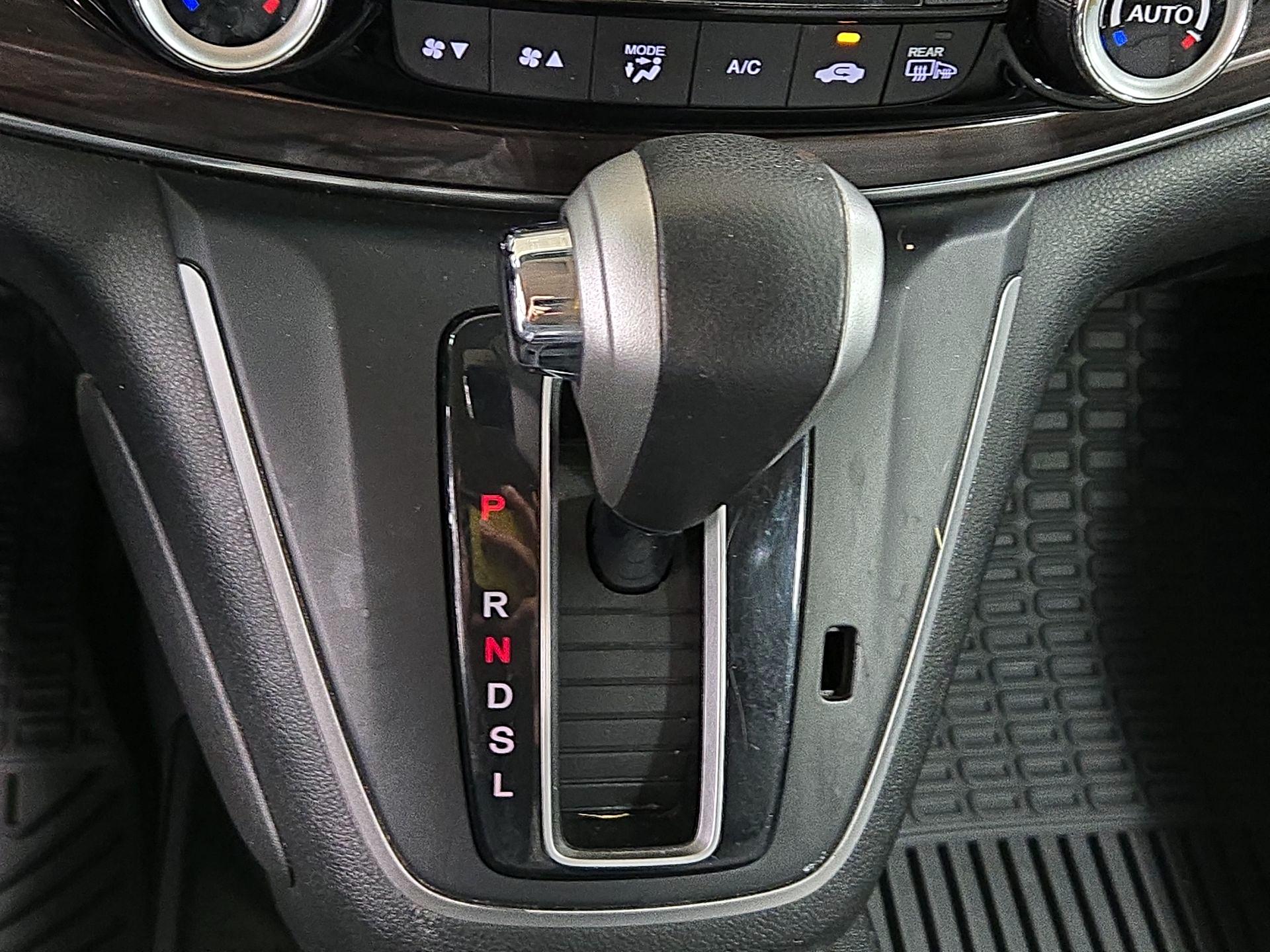 Thumbnail: 2015 Honda CR-V - 17