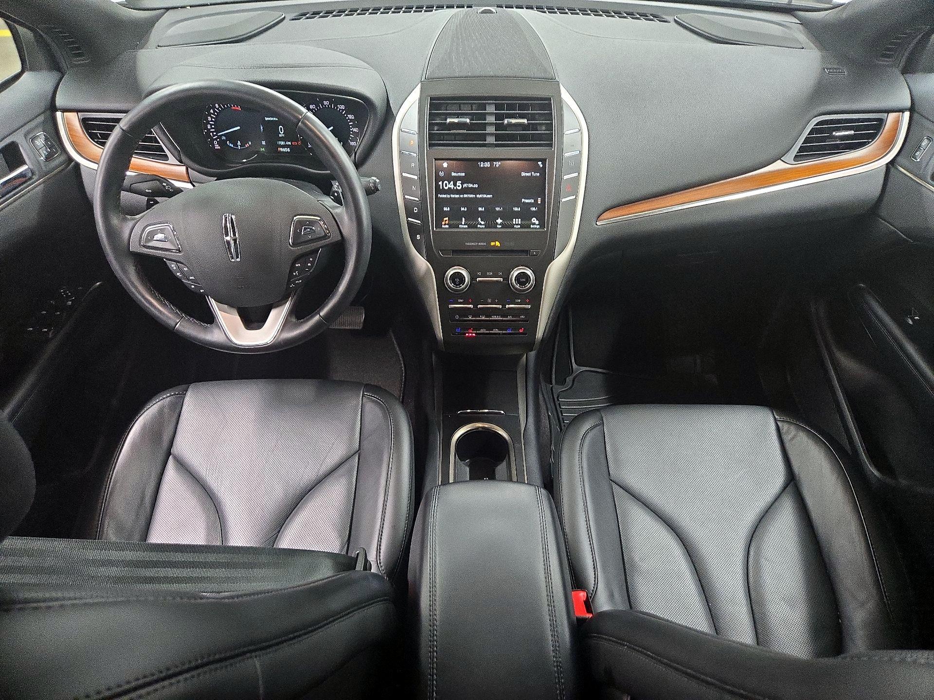 Thumbnail: 2017 Lincoln MKC - 9