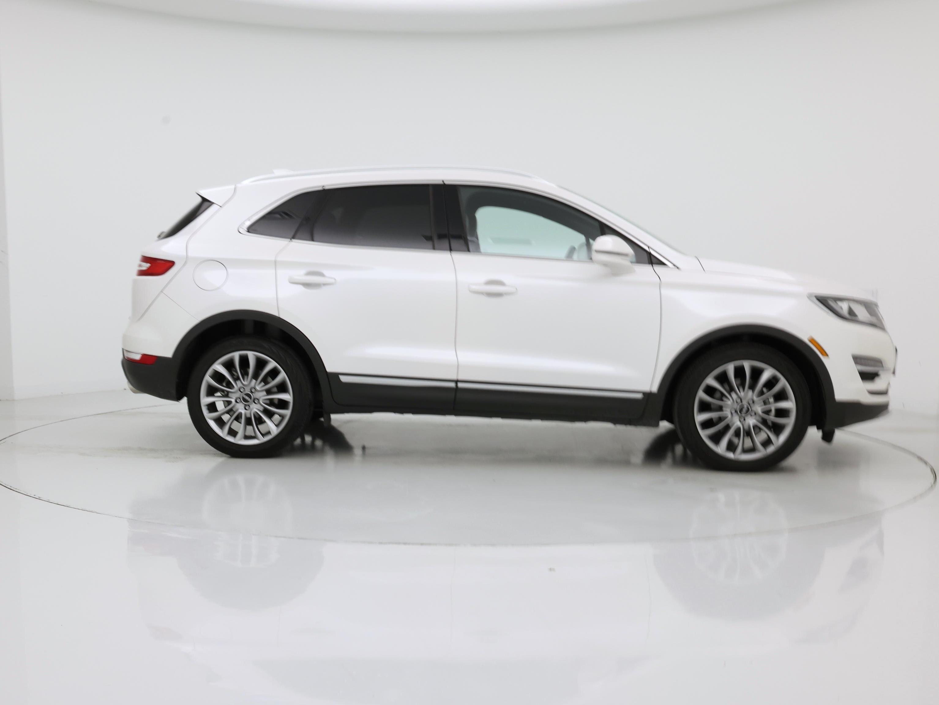 Thumbnail: 2017 Lincoln MKC - 7