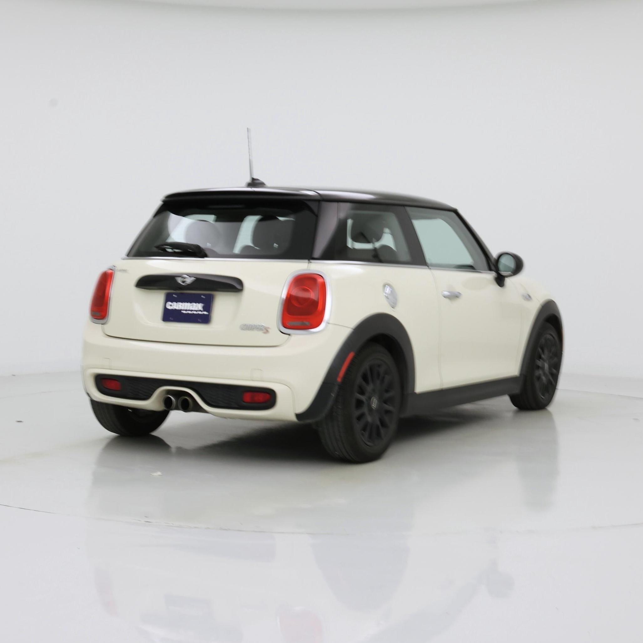 Thumbnail: 2017 MINI Cooper Hardtop - 8