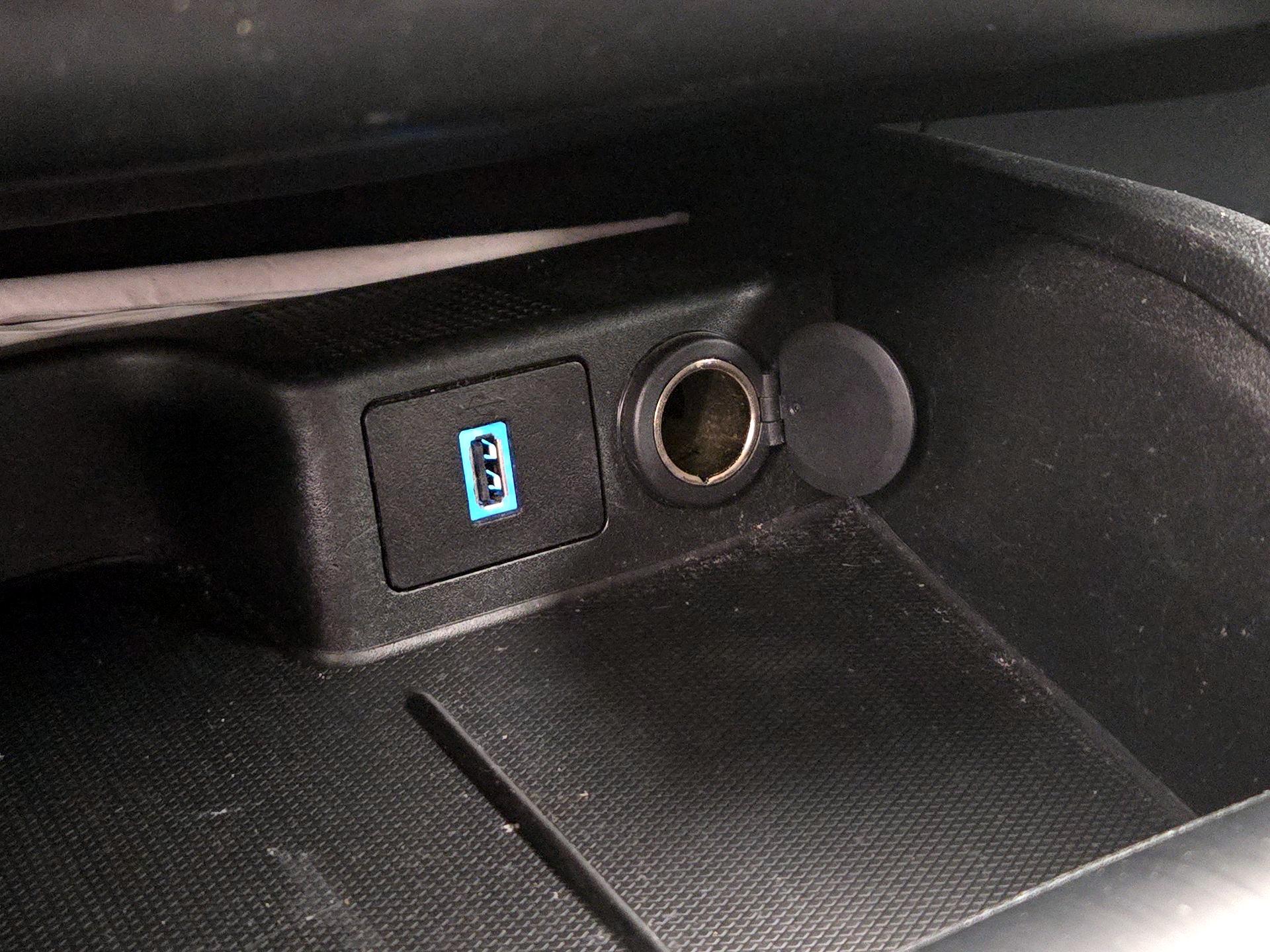 Thumbnail: 2020 Ford Escape - 18