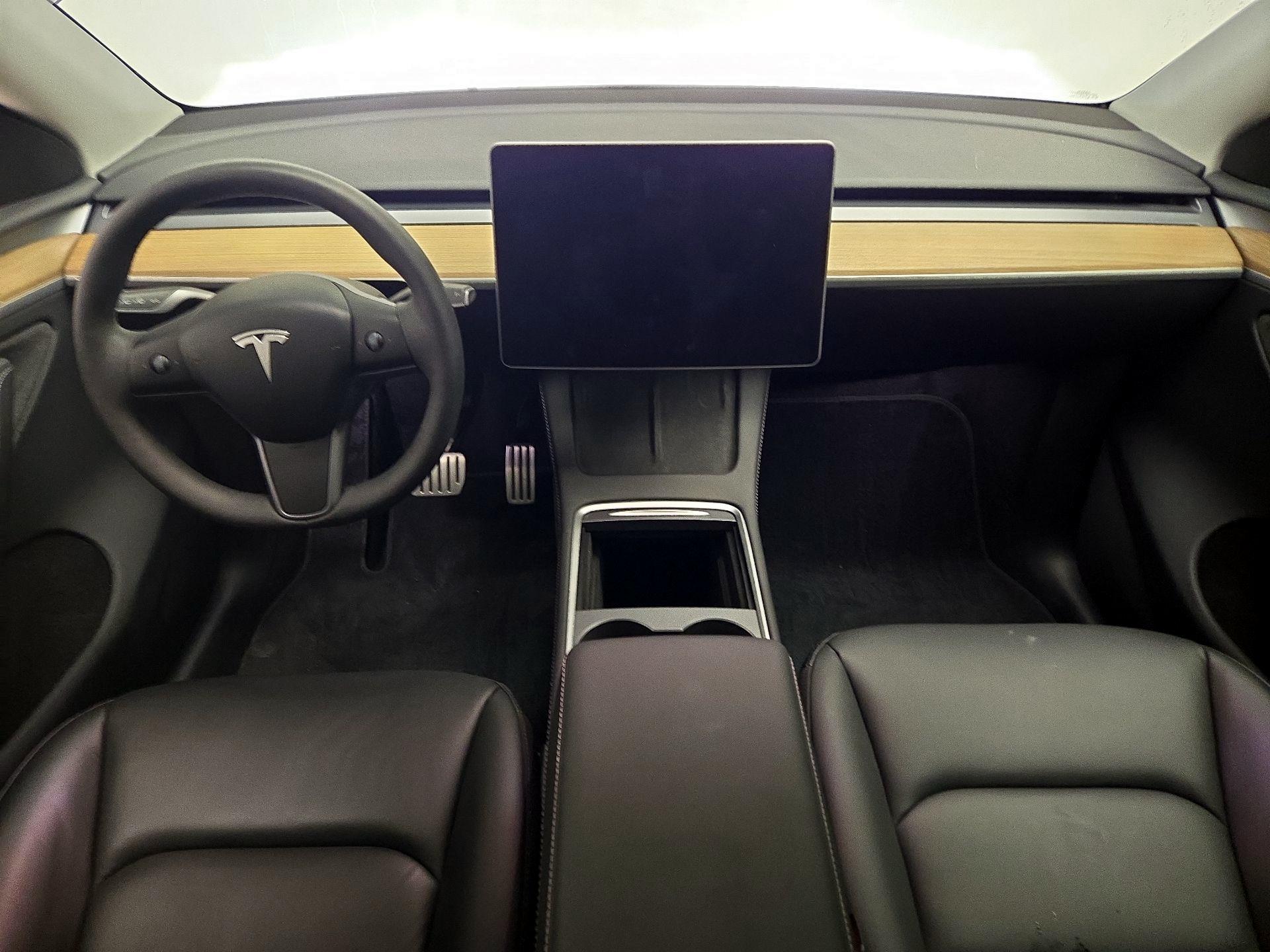 Thumbnail: 2024 Tesla Model Y - 9