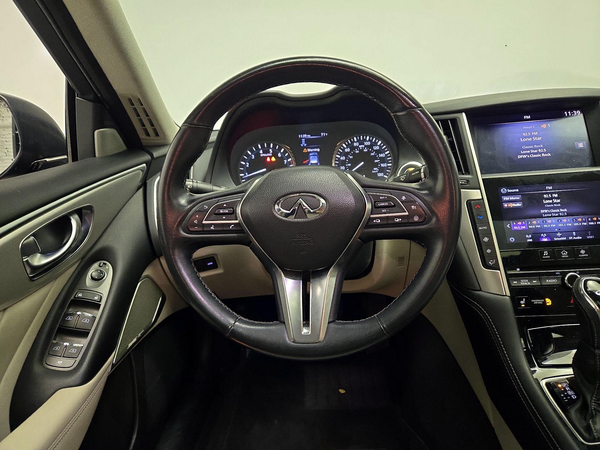 Thumbnail: 2021 INFINITI Q50 - 10