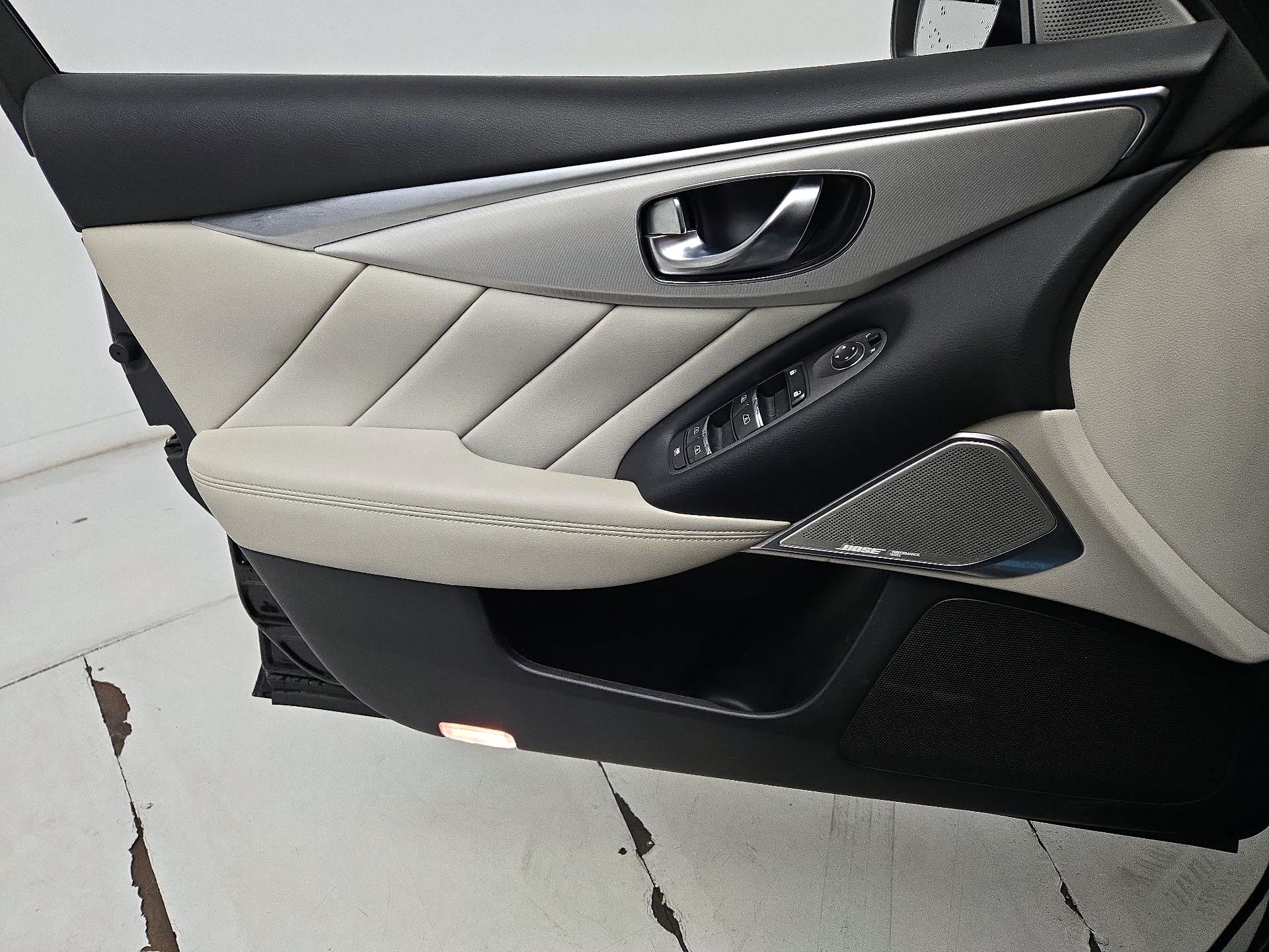 Thumbnail: 2021 INFINITI Q50 - 12