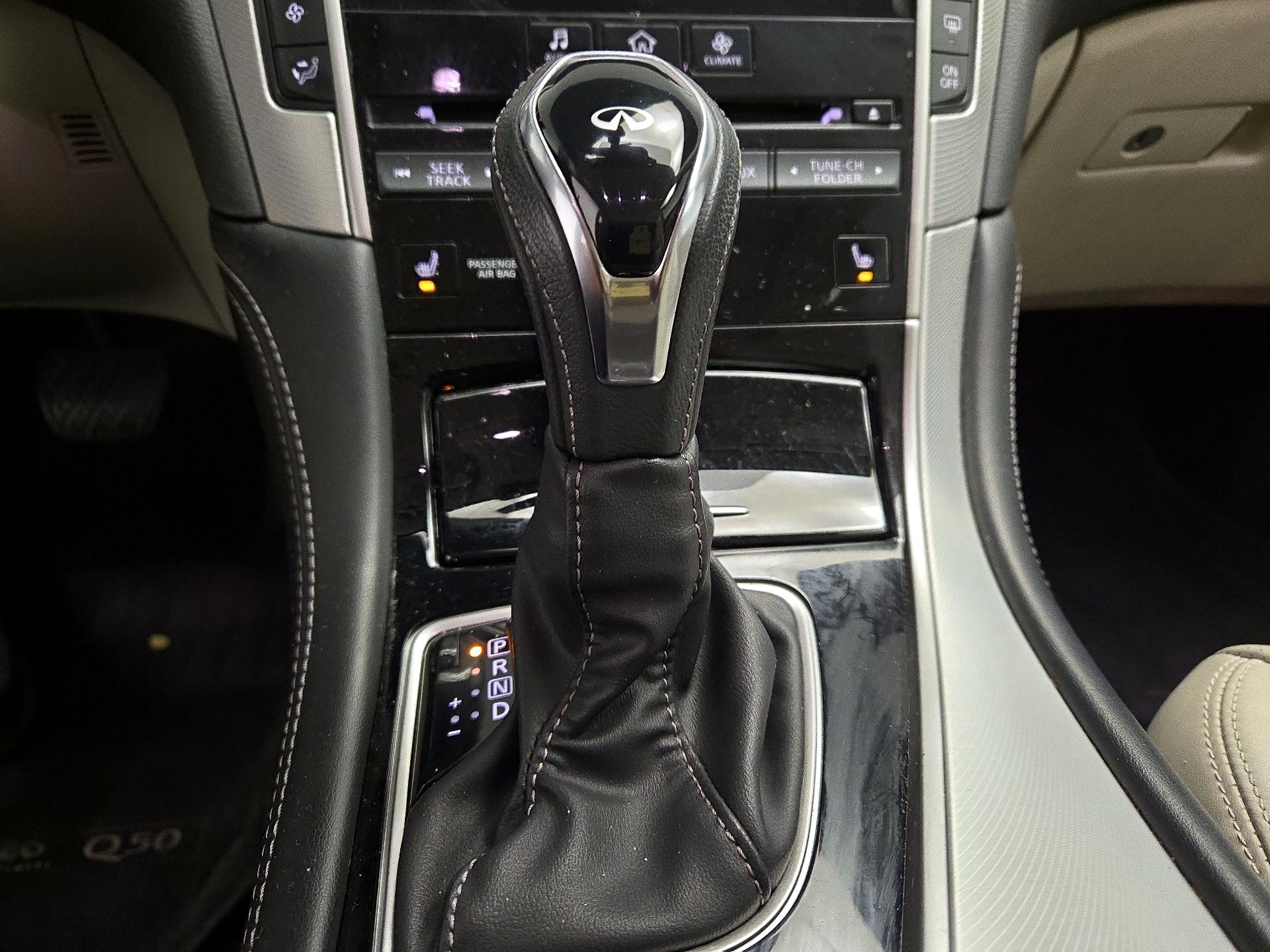 Thumbnail: 2021 INFINITI Q50 - 17