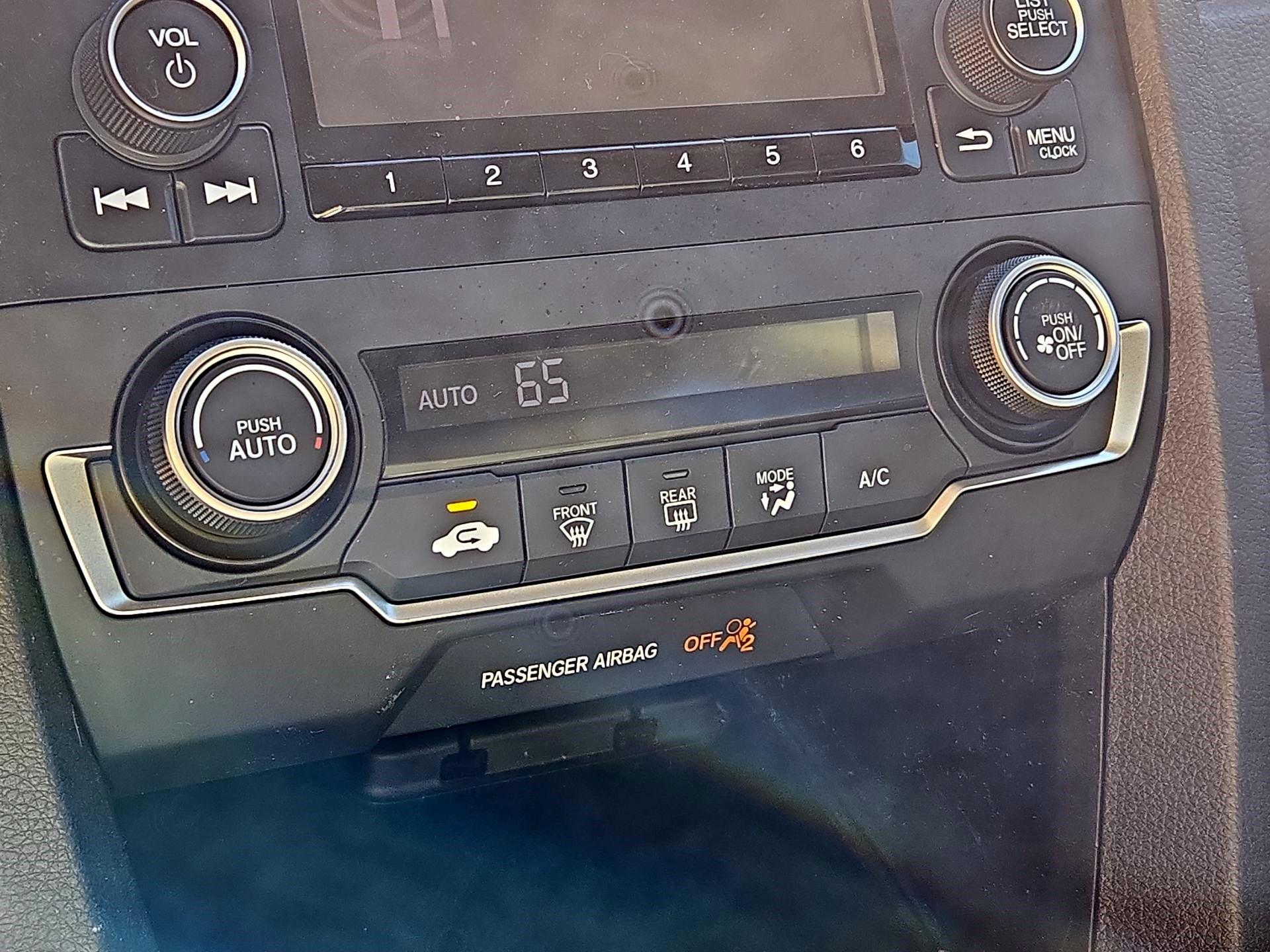 Thumbnail: 2018 Honda Civic - 14