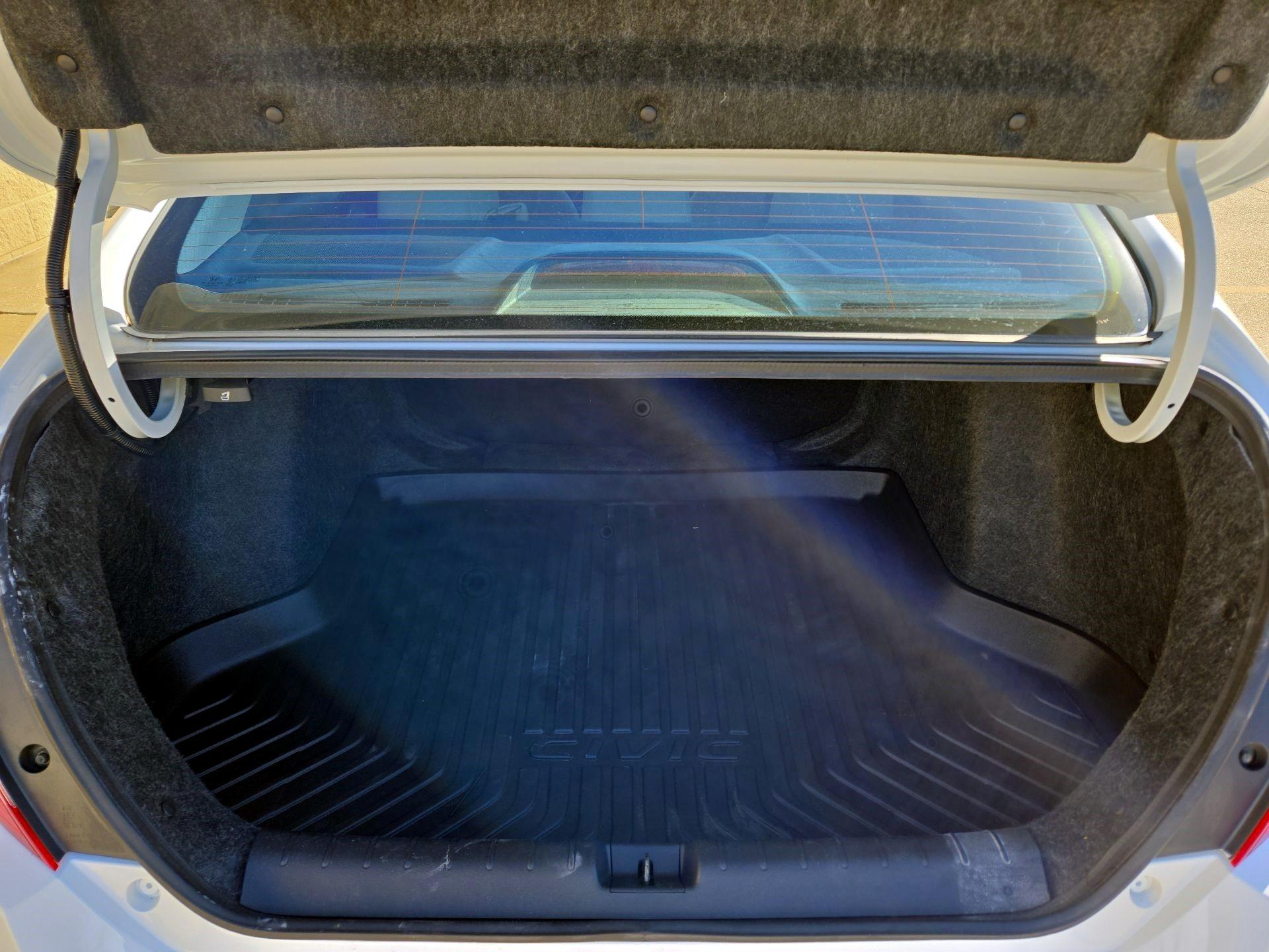 Thumbnail: 2018 Honda Civic - 17